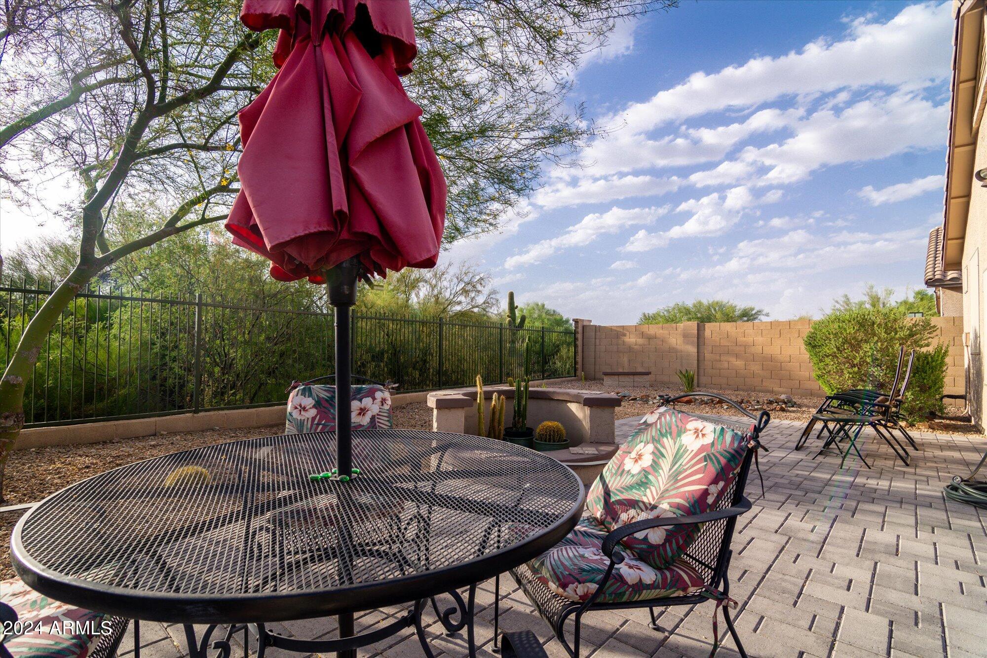 40608 N COLUMBIA Trail