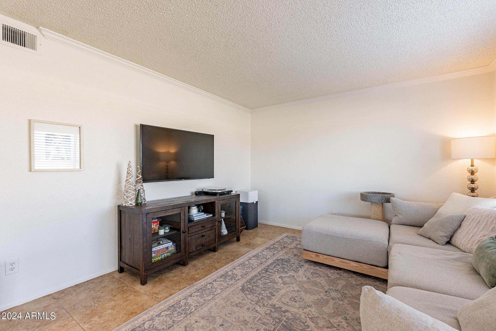 3744 E Marmora Street