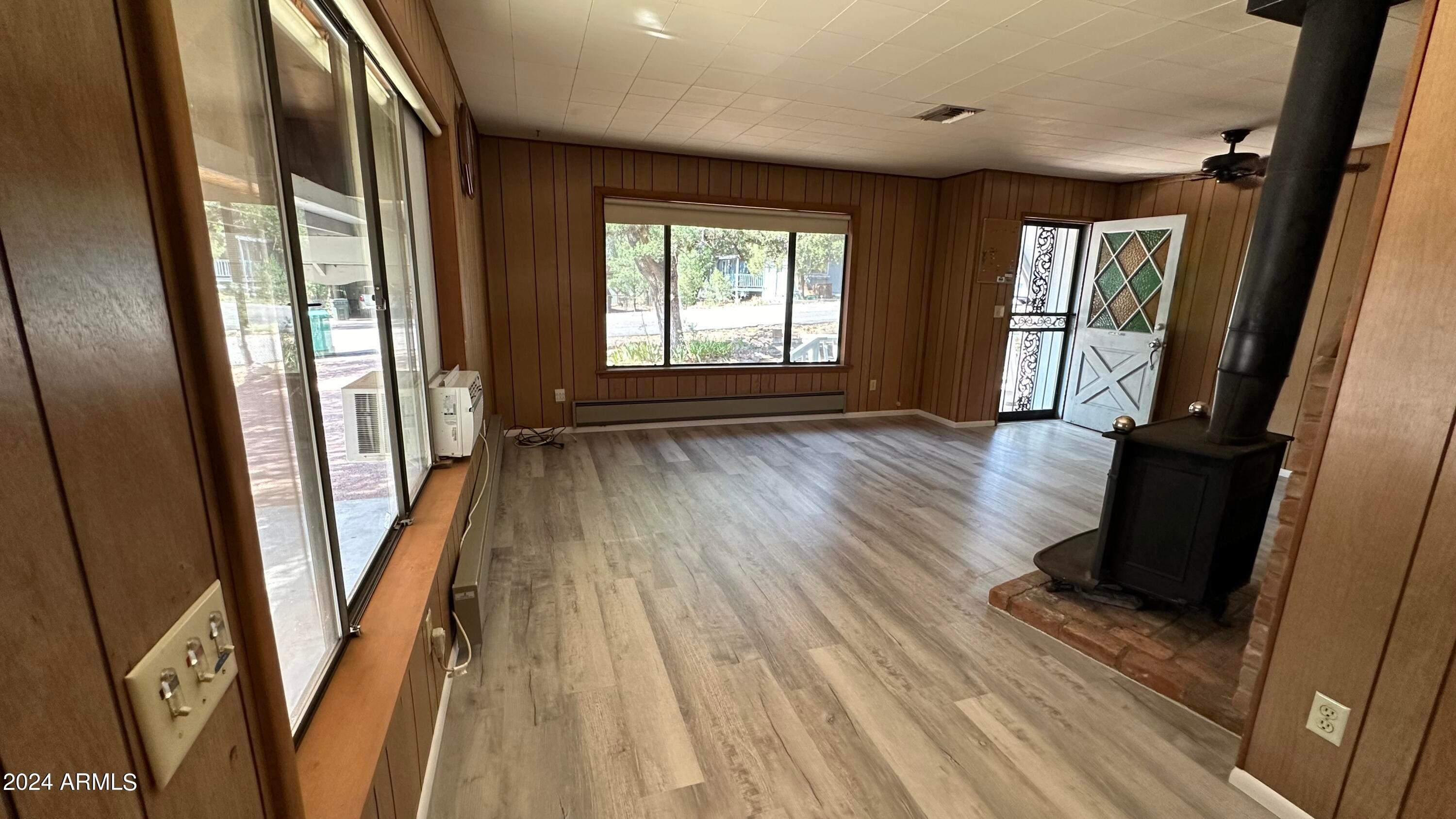 411 E Alpine Drive