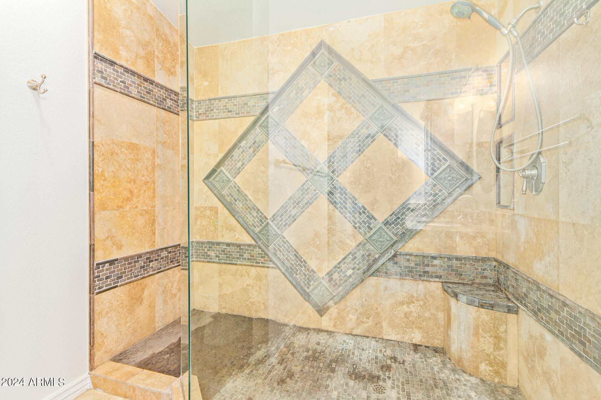 2674 W OAKGROVE Lane