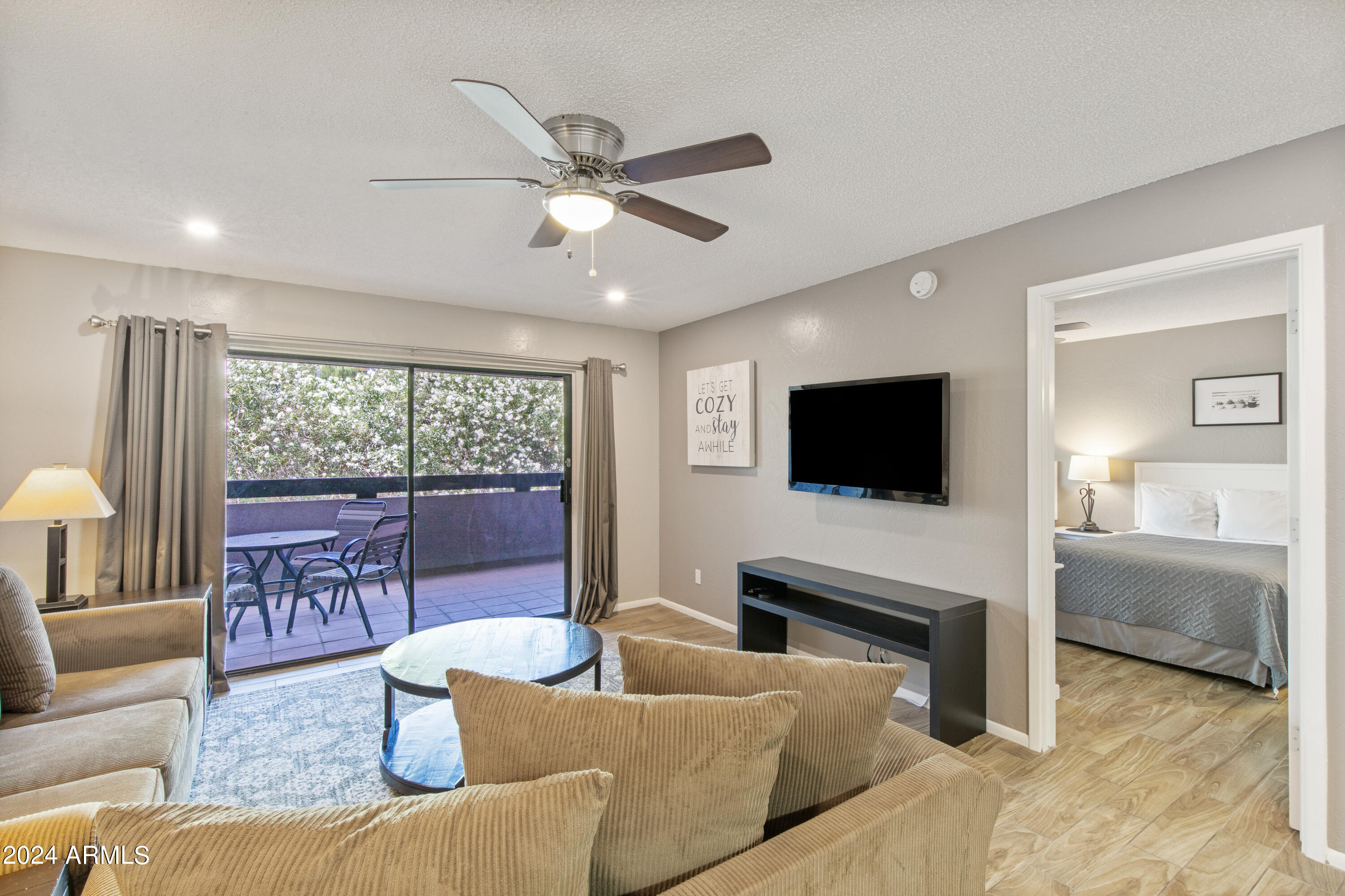 7350 N PIMA Road Unit: 213&214