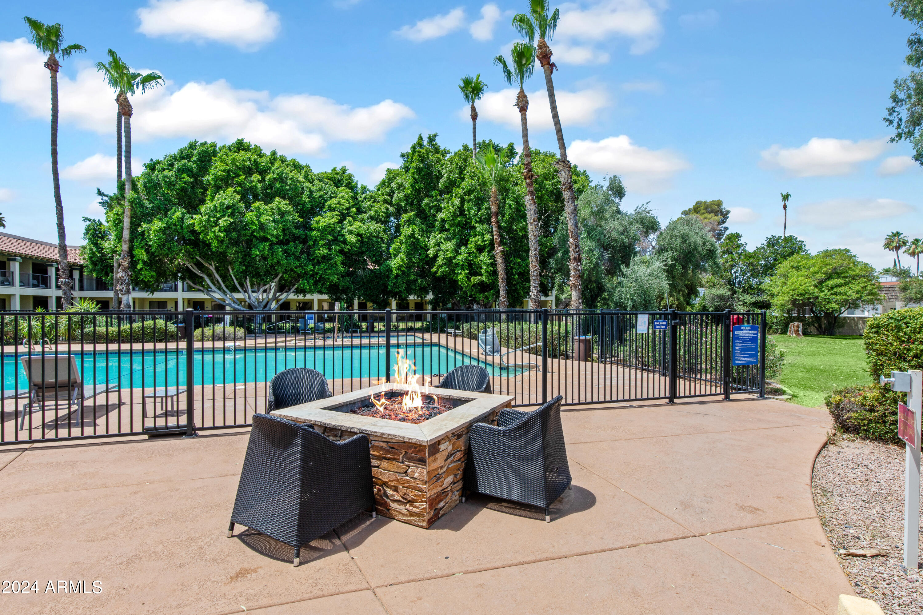 7350 N PIMA Road Unit: 213&214