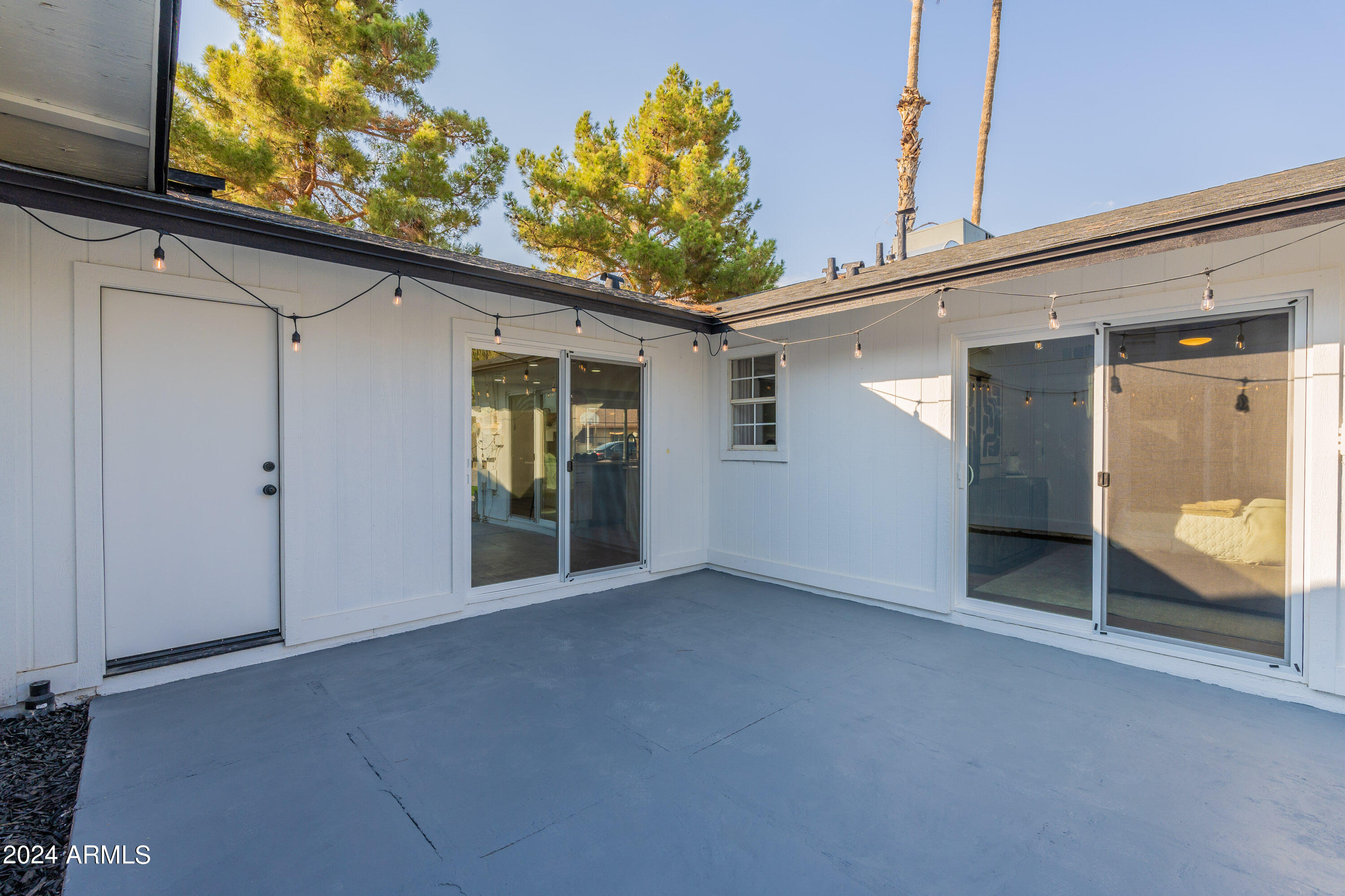 3541 W GELDING Drive