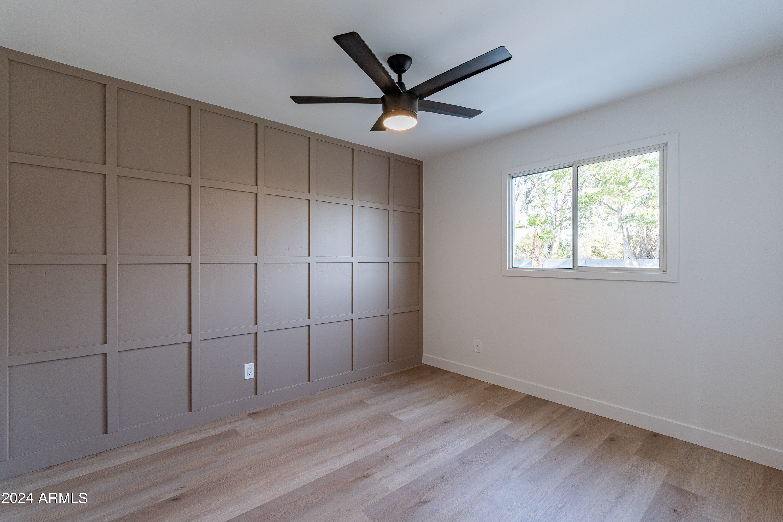 3541 W GELDING Drive