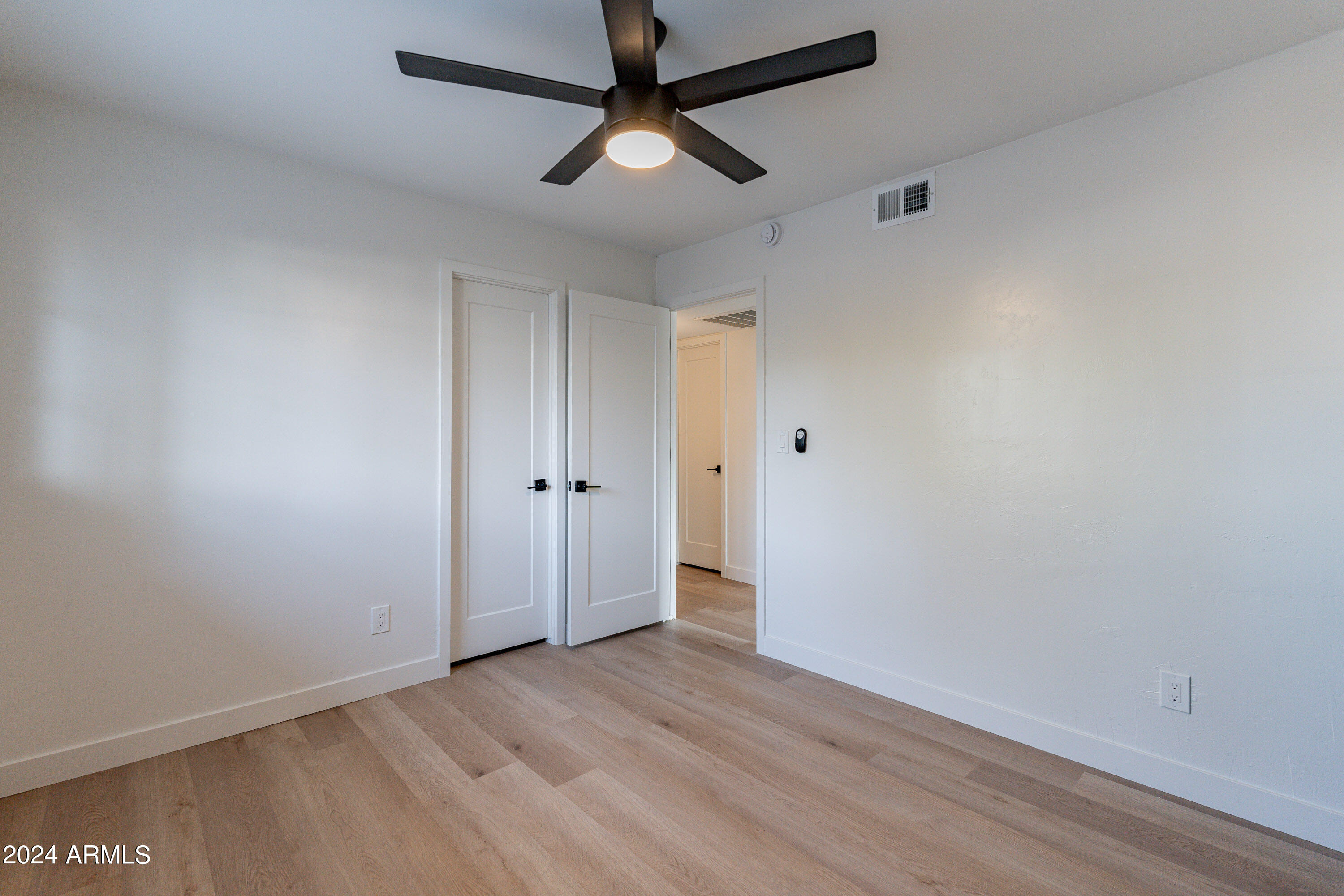 3541 W GELDING Drive