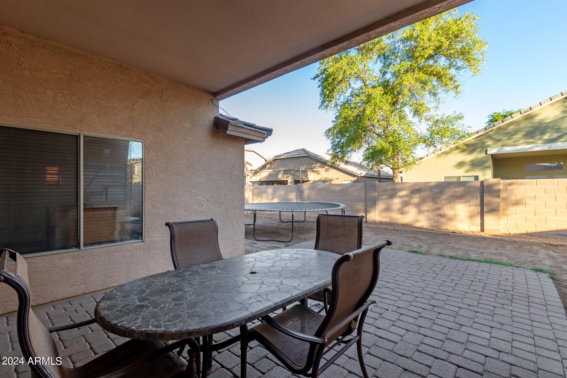 8531 W MAGNOLIA Street