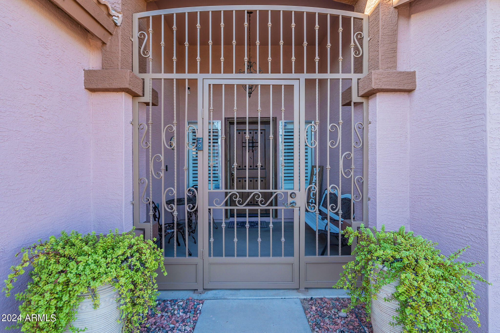 1808 E DARREL Road