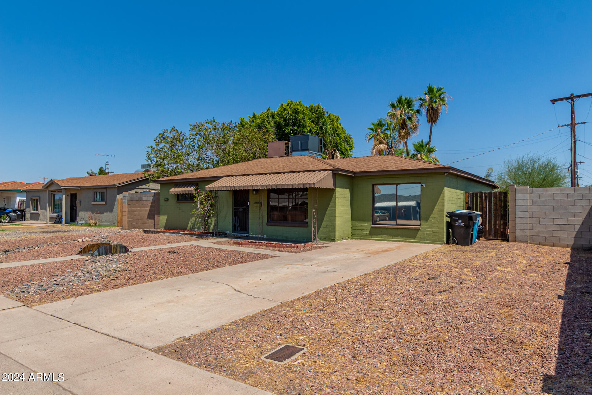 2708 W GRISWOLD Road