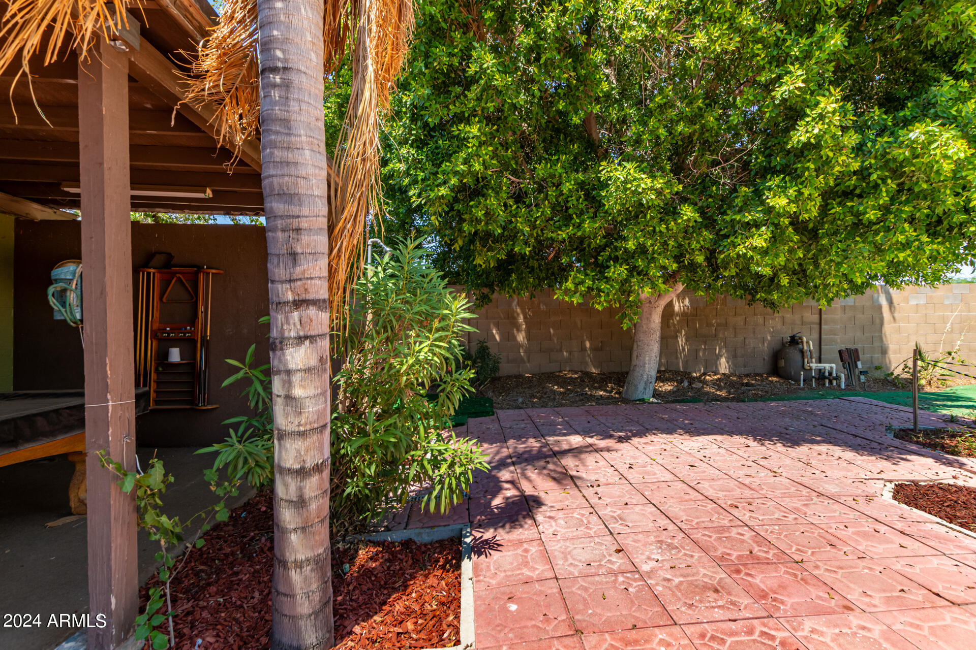 2708 W GRISWOLD Road