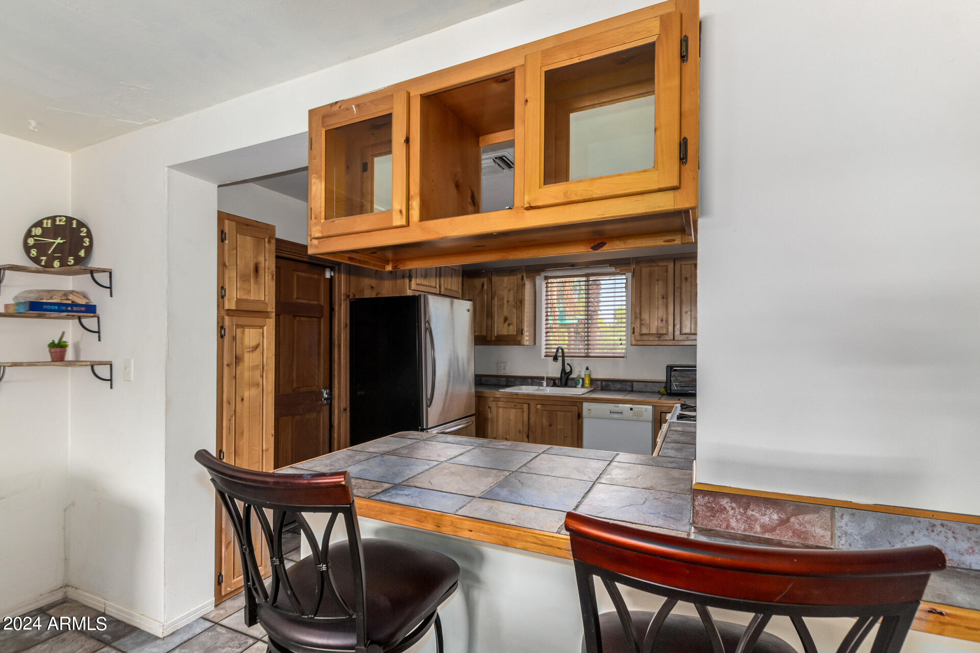 2708 W GRISWOLD Road