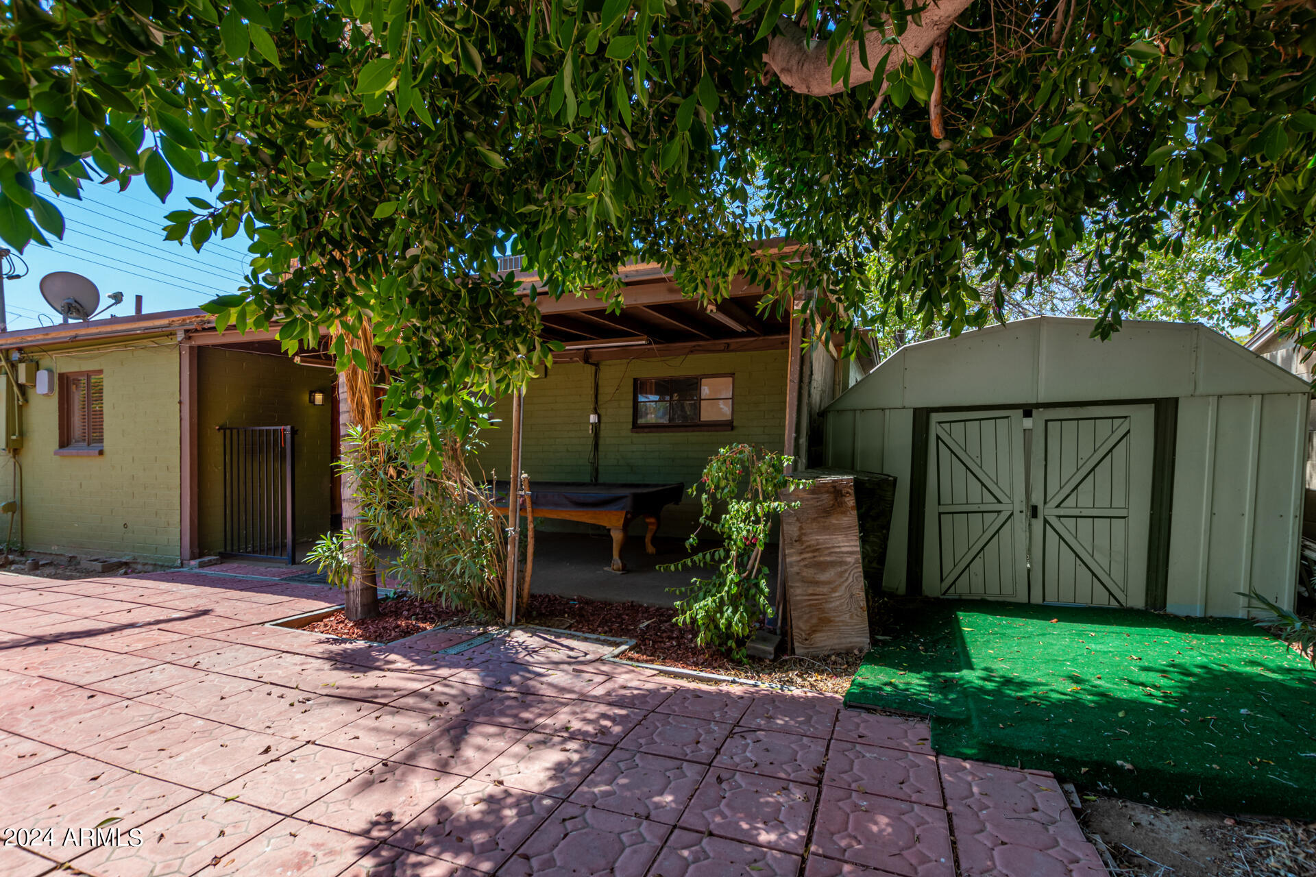 2708 W GRISWOLD Road