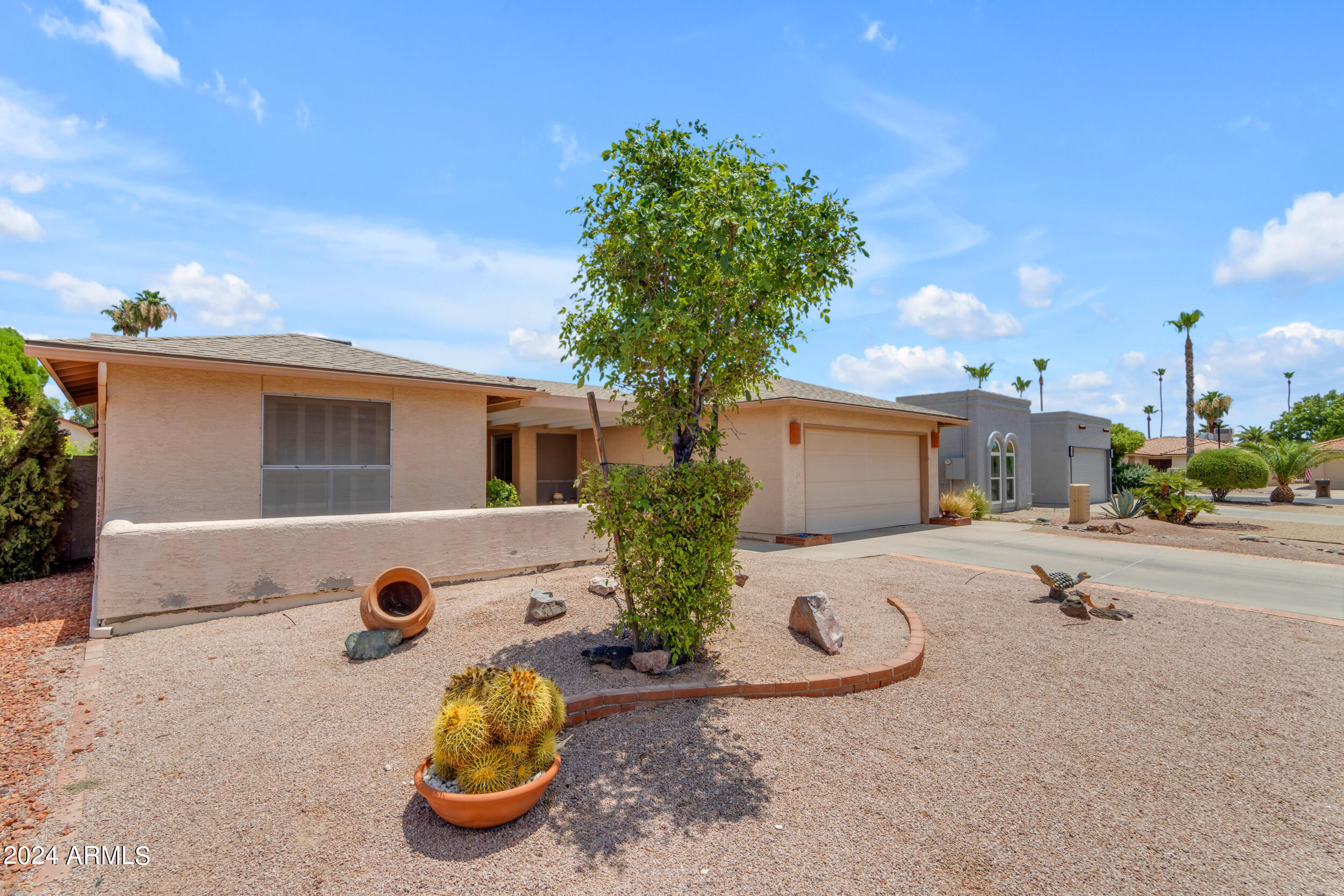 10014 E WILLOWCREST Court