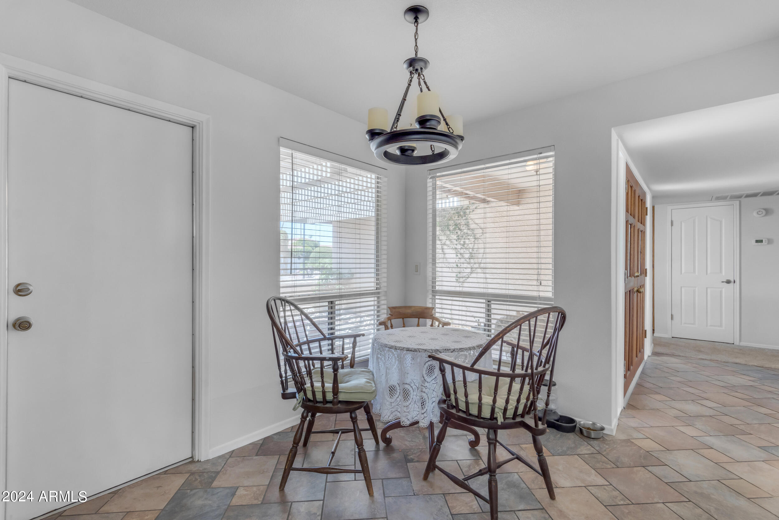 10014 E WILLOWCREST Court