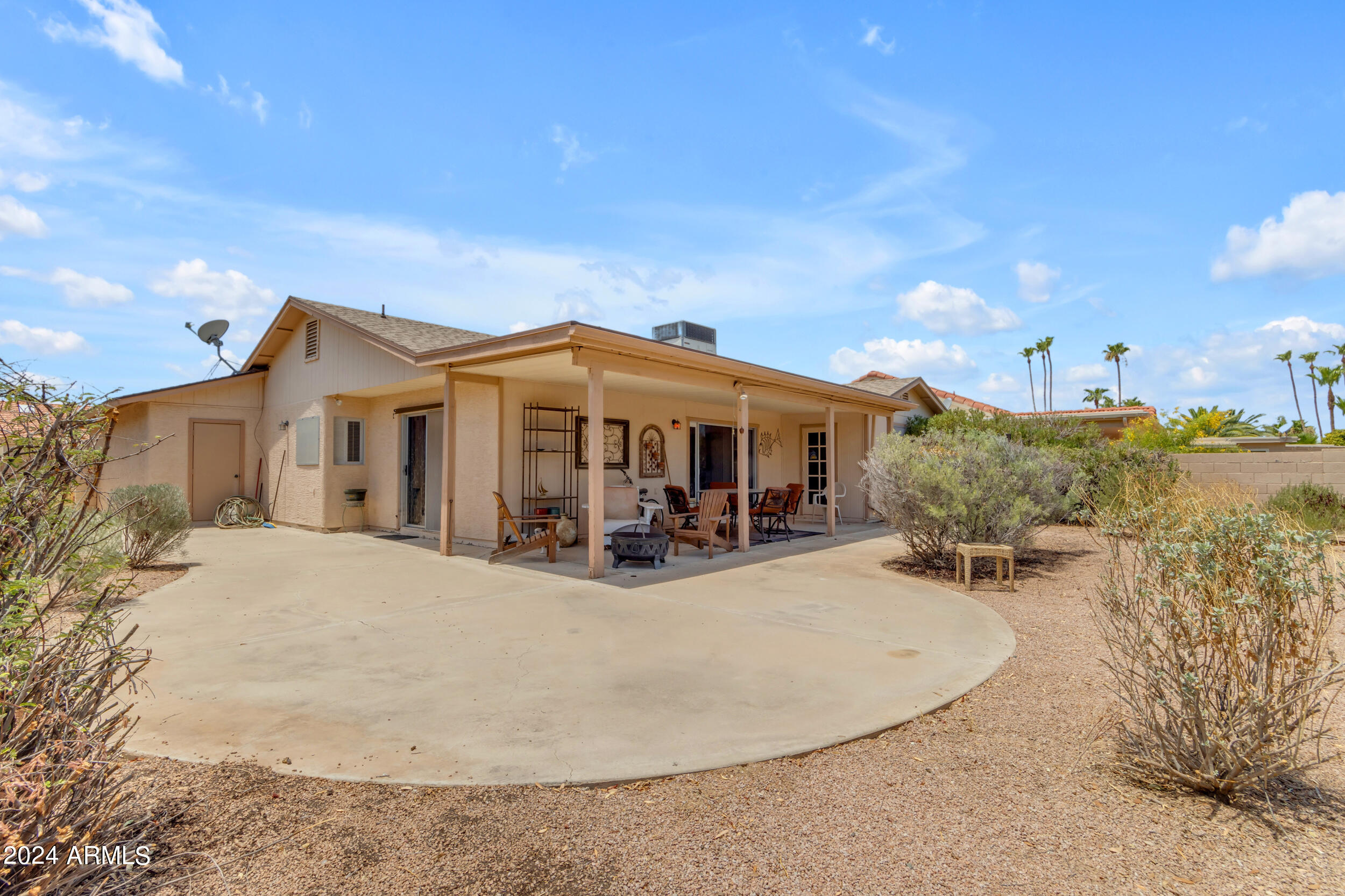 10014 E WILLOWCREST Court