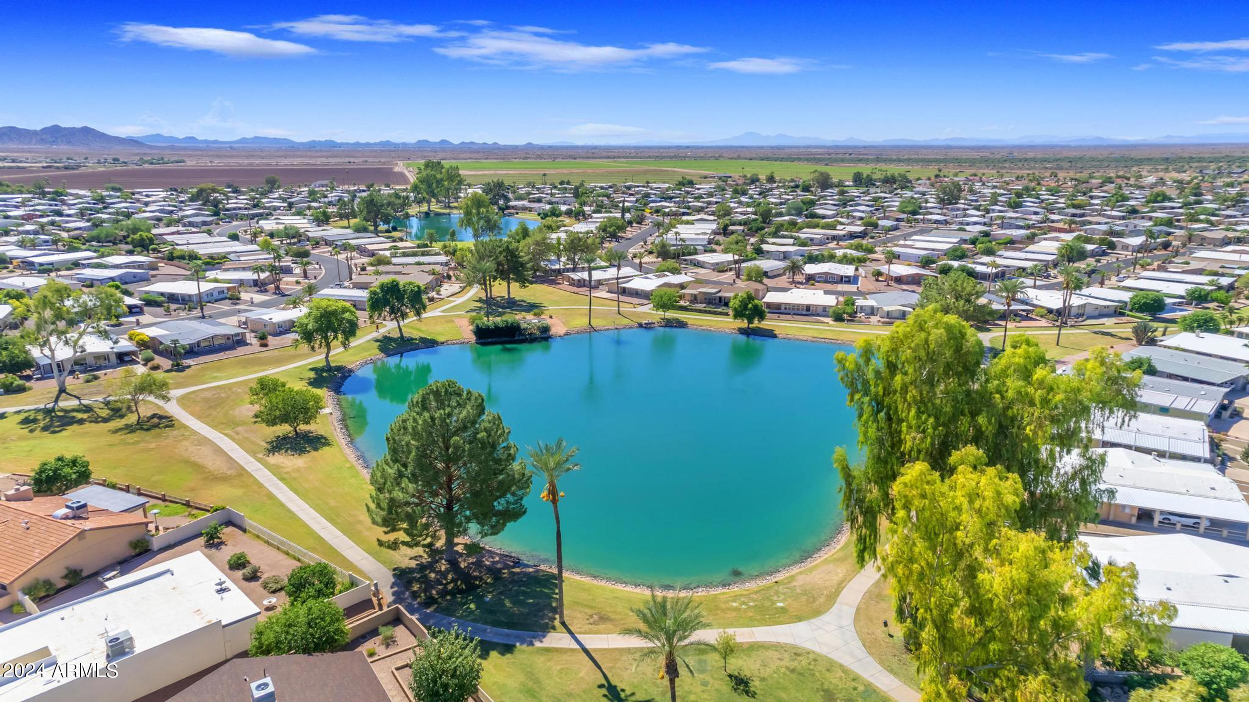 10014 E WILLOWCREST Court