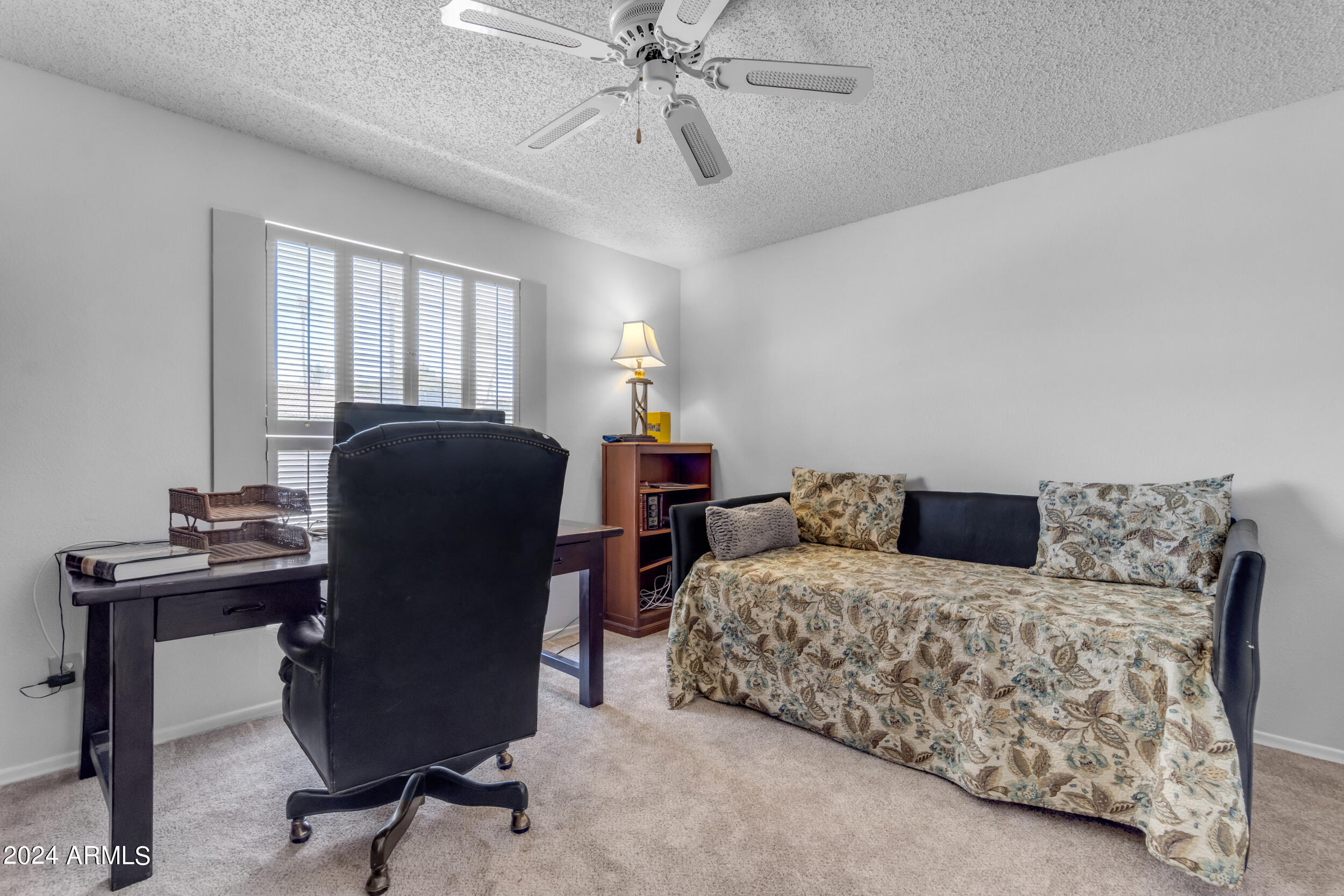 10014 E WILLOWCREST Court