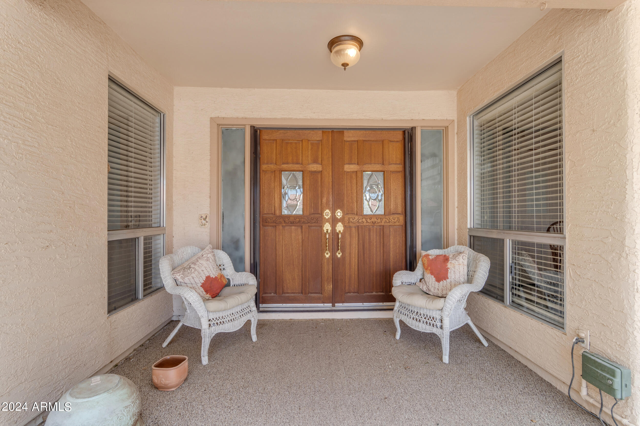 10014 E WILLOWCREST Court