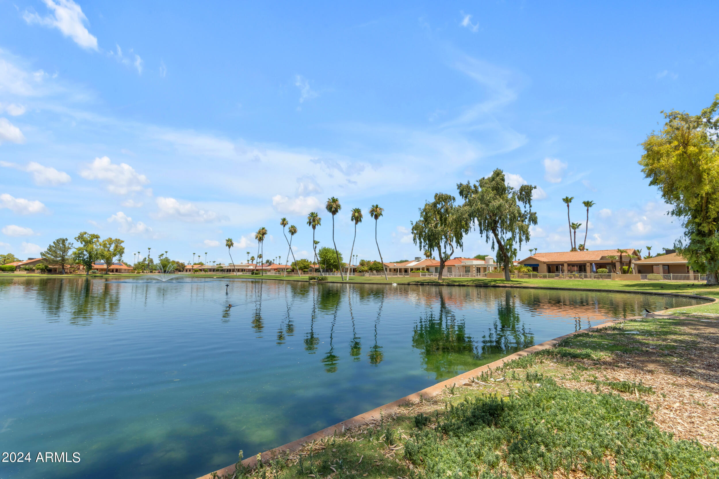 10014 E WILLOWCREST Court