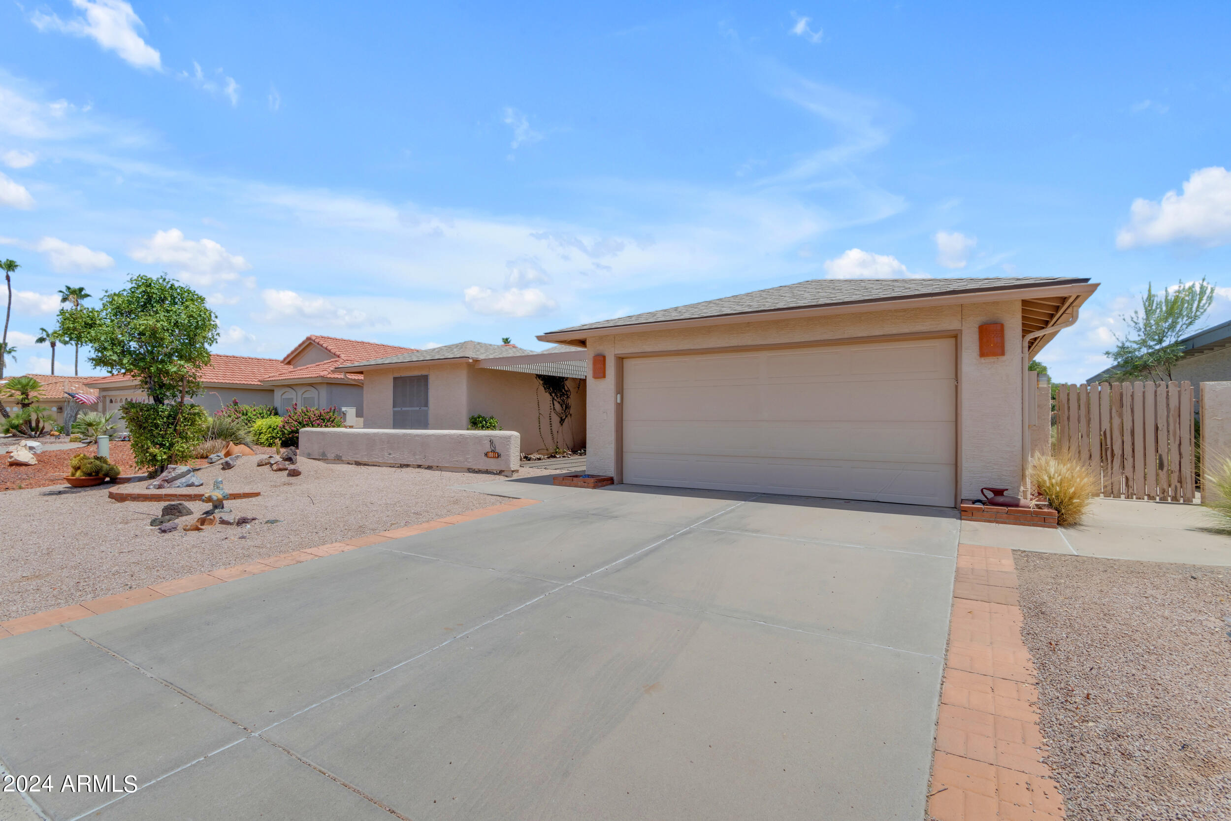 10014 E WILLOWCREST Court