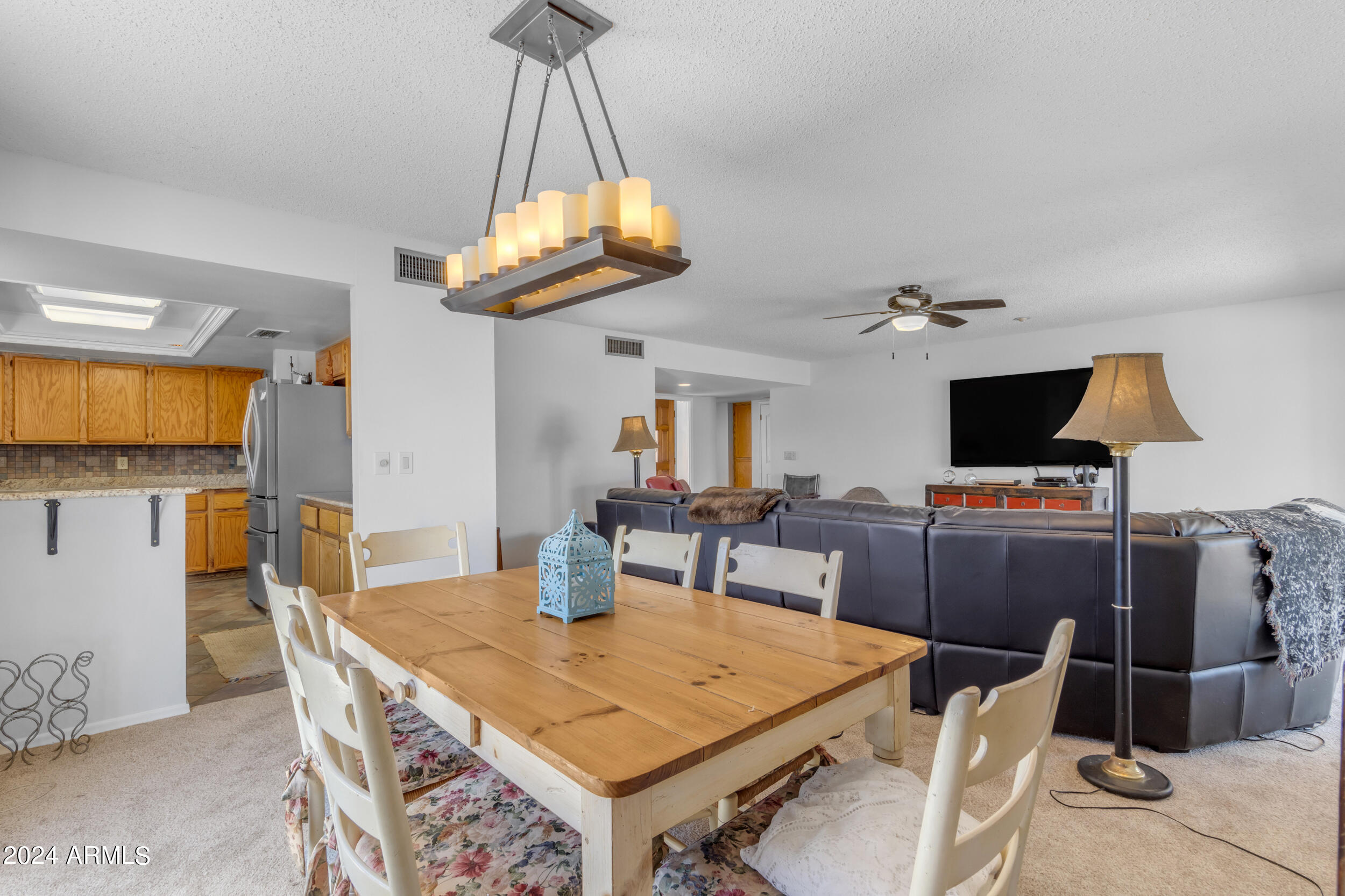 10014 E WILLOWCREST Court