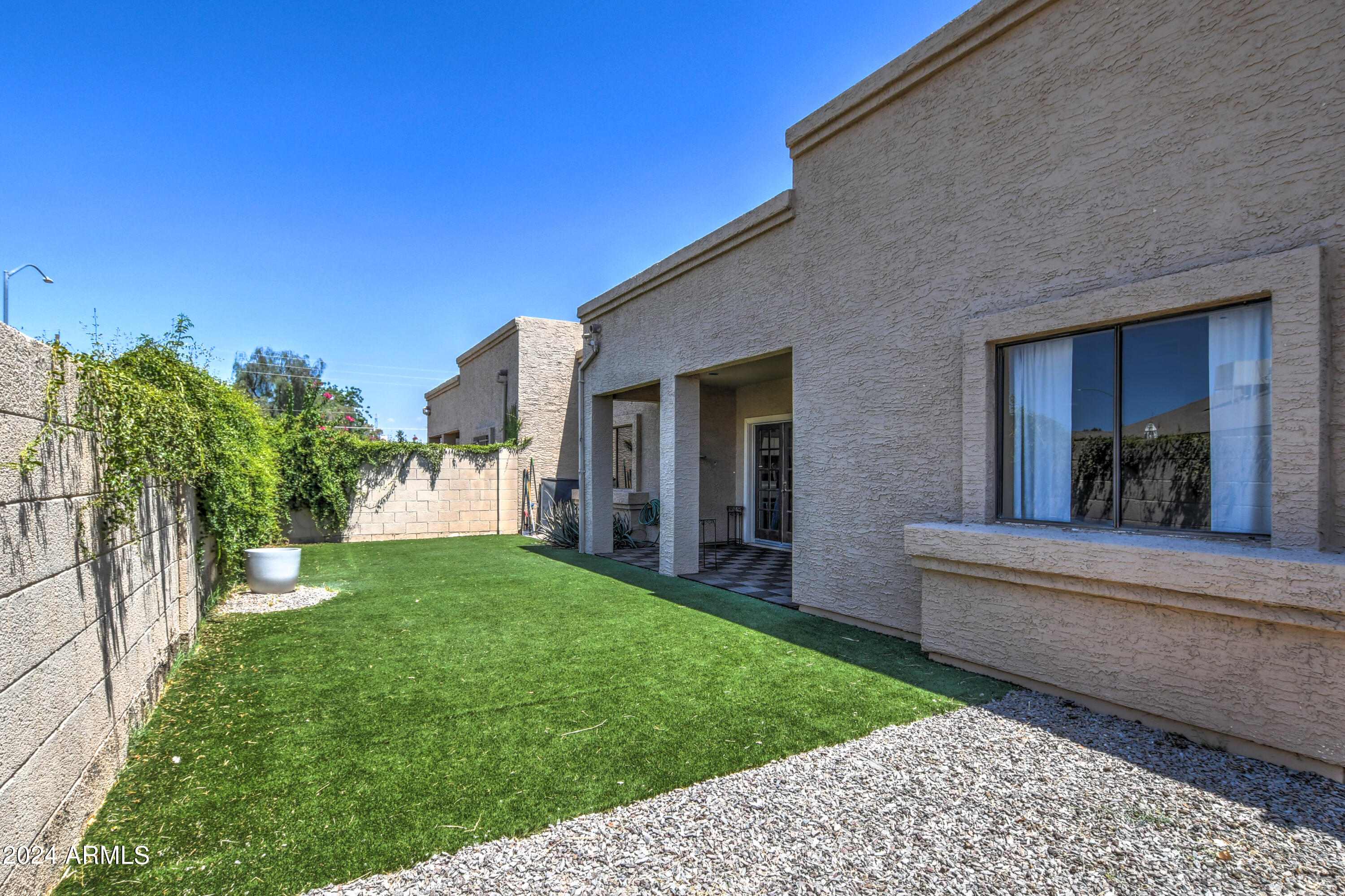 1610 N STAPLEY Drive # 102
