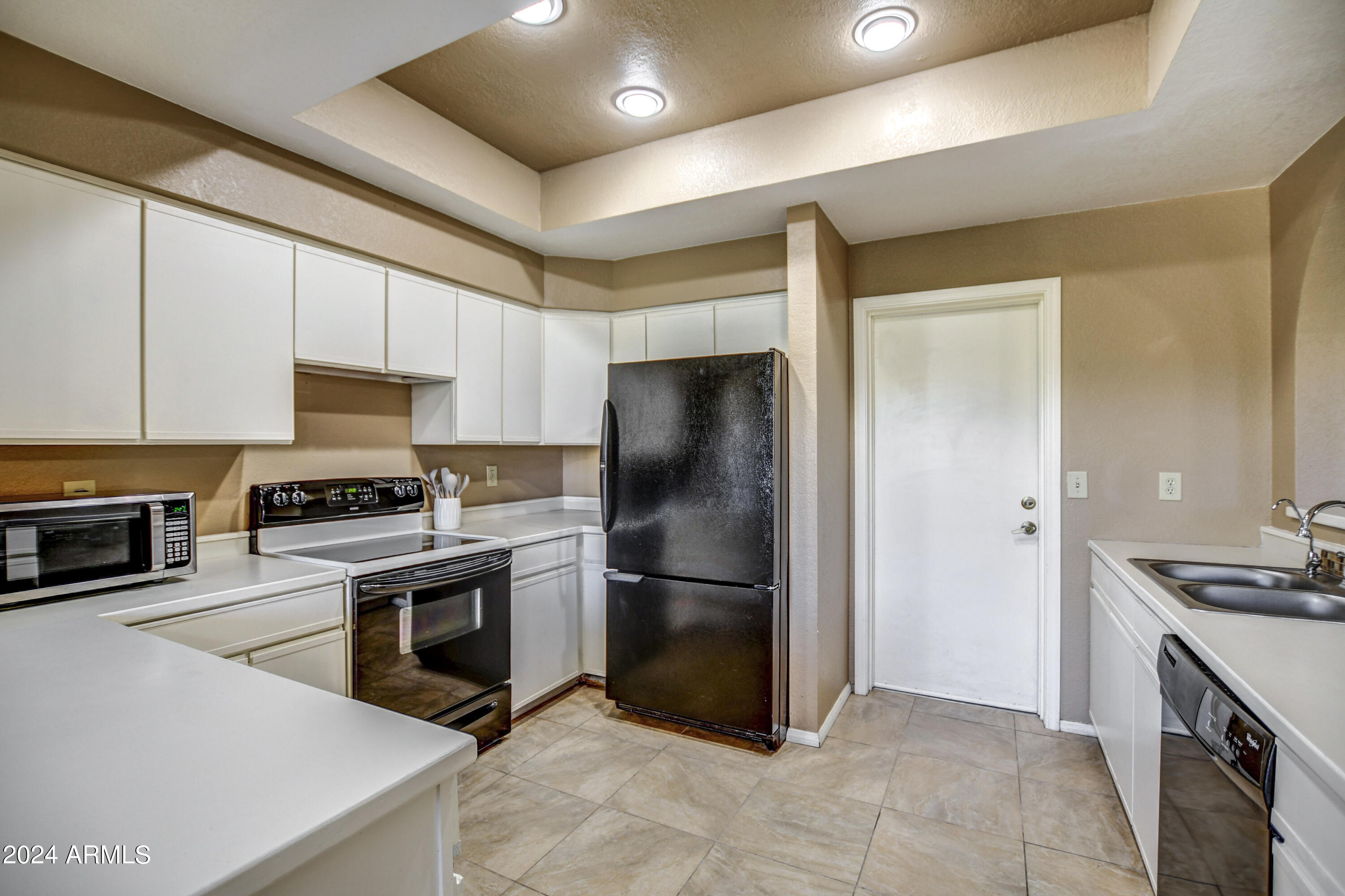 1610 N STAPLEY Drive # 102