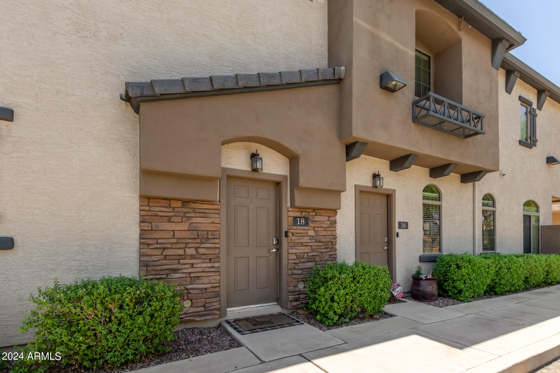 2727 N Price Road # 18