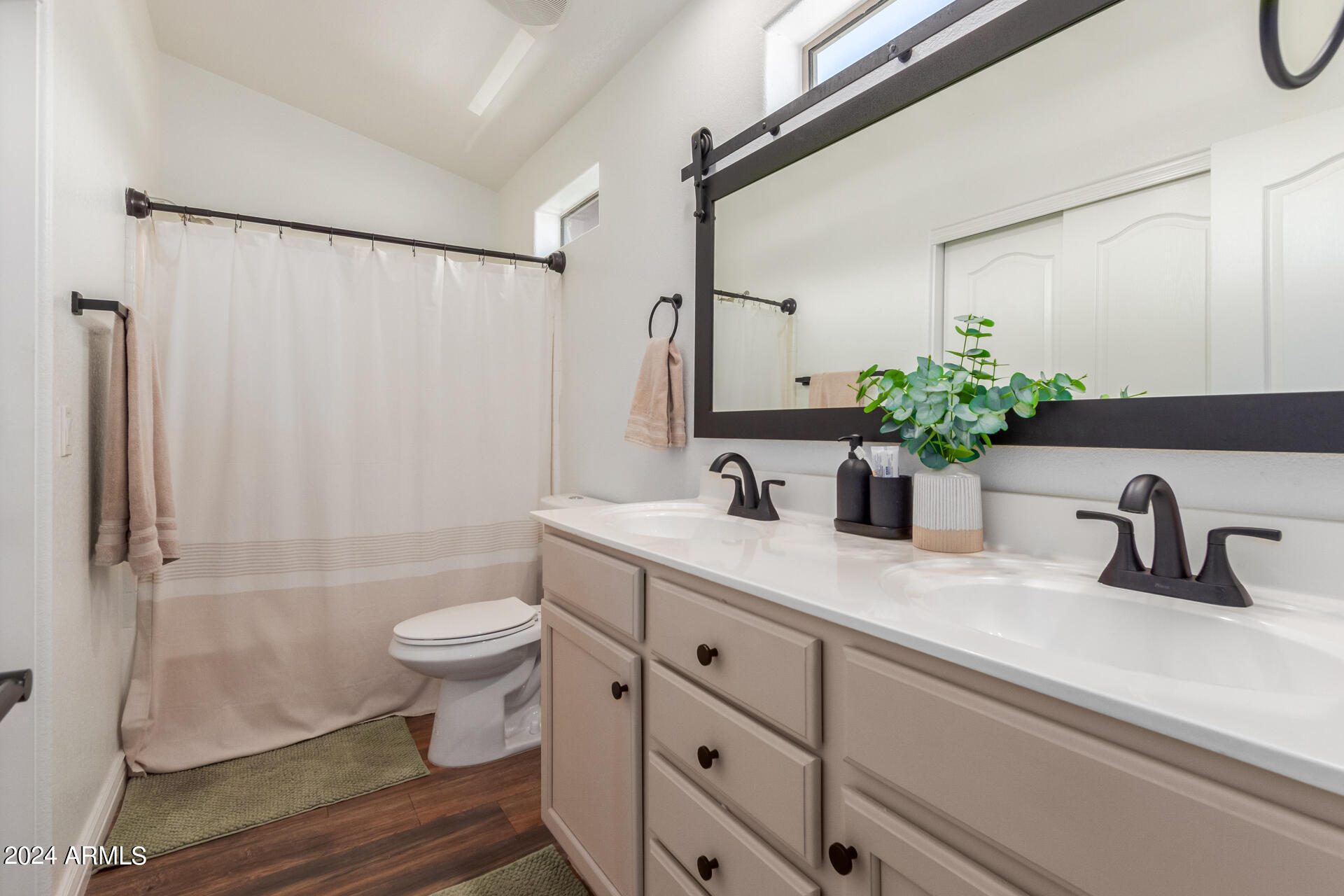 2727 N Price Road # 18