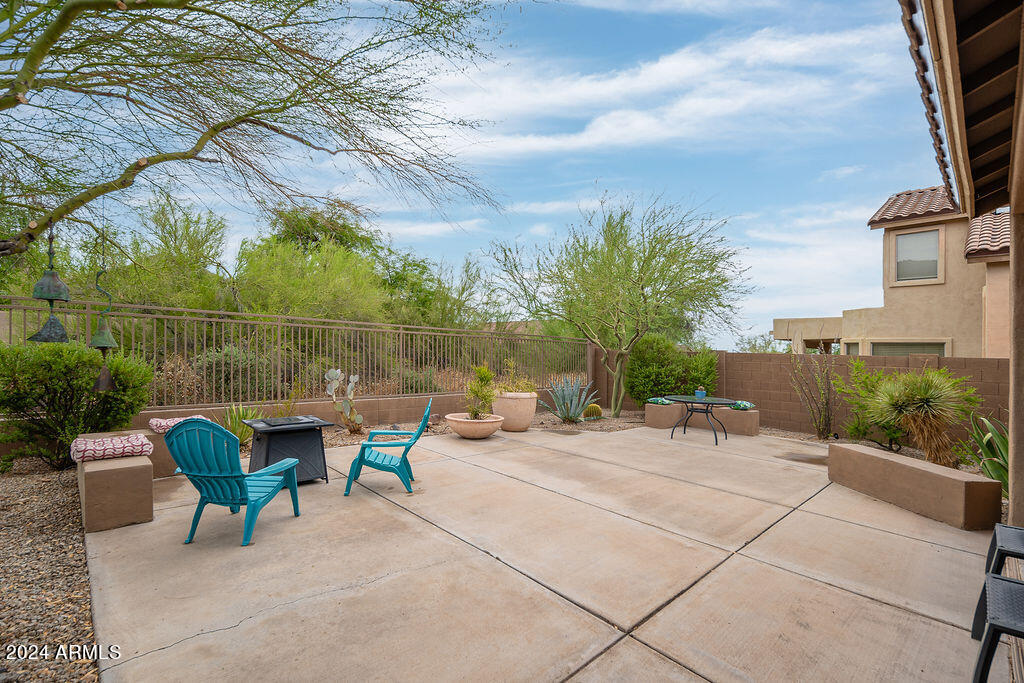 10585 E STAR OF THE DESERT Drive