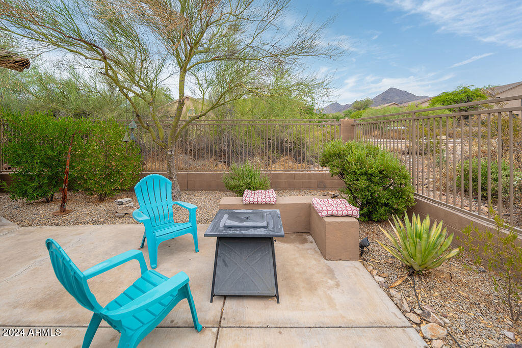 10585 E STAR OF THE DESERT Drive