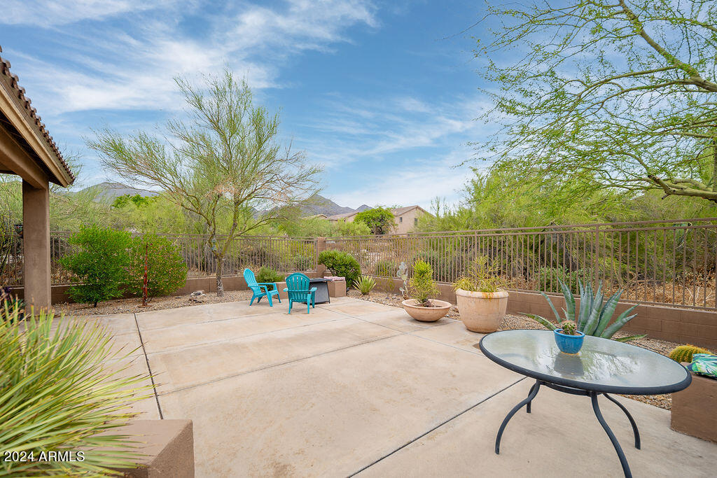 10585 E STAR OF THE DESERT Drive