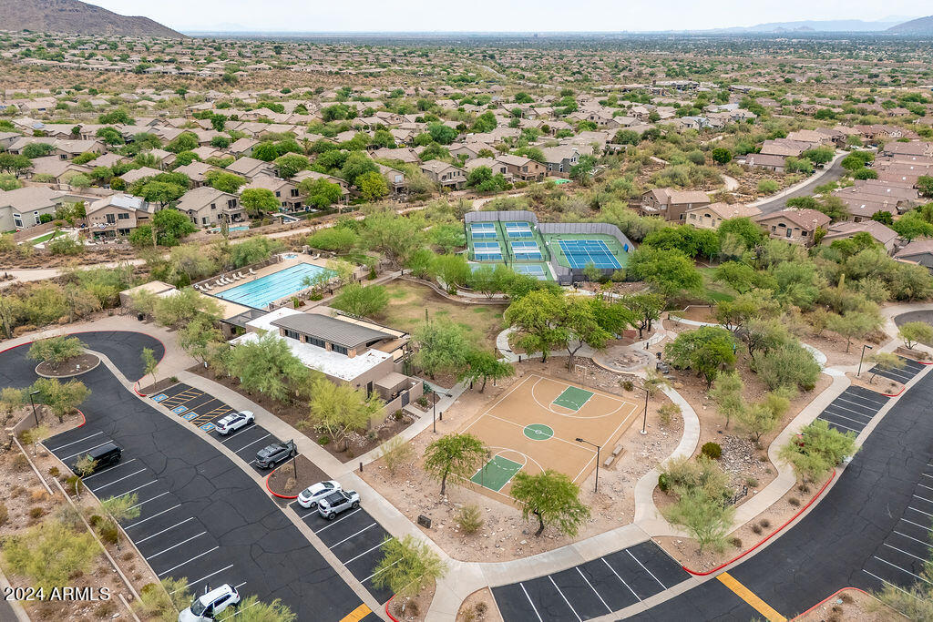 10585 E STAR OF THE DESERT Drive