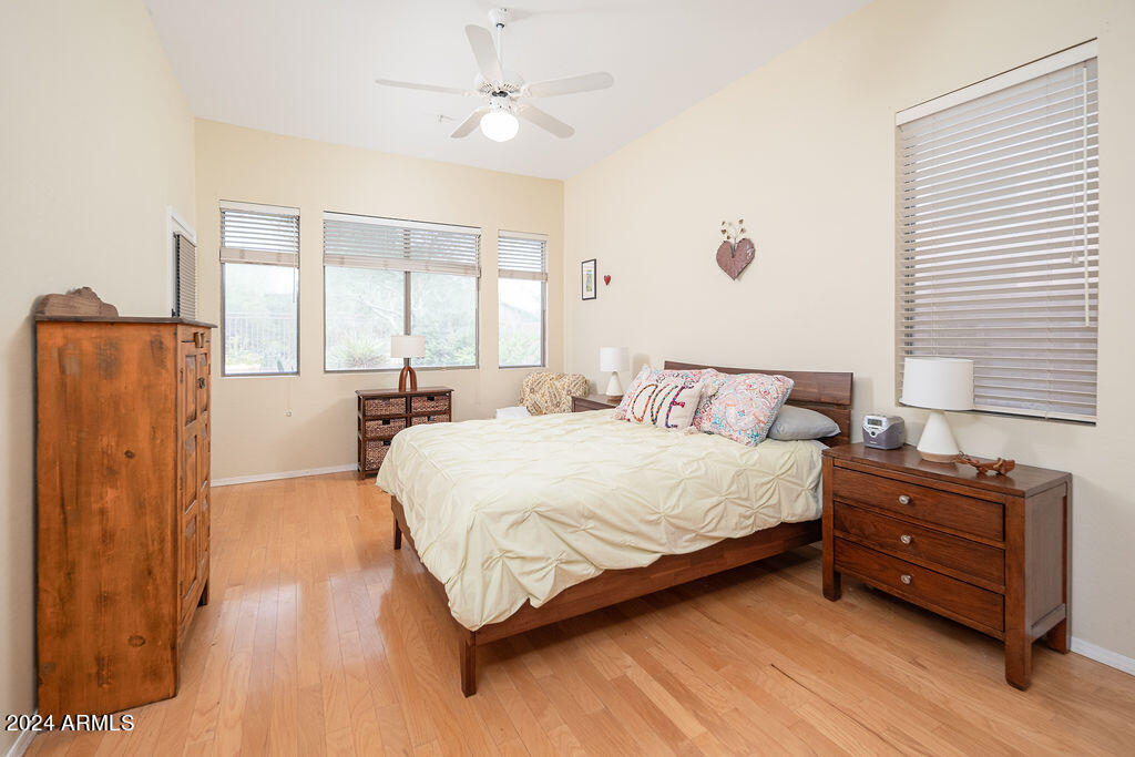 10585 E STAR OF THE DESERT Drive