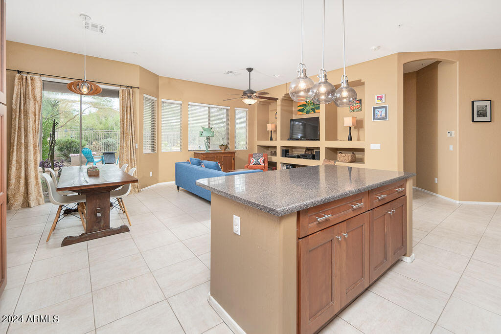 10585 E STAR OF THE DESERT Drive