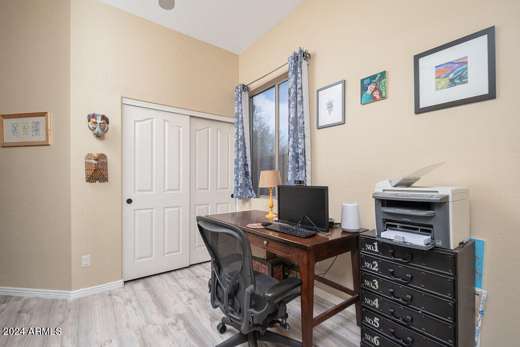 10585 E STAR OF THE DESERT Drive