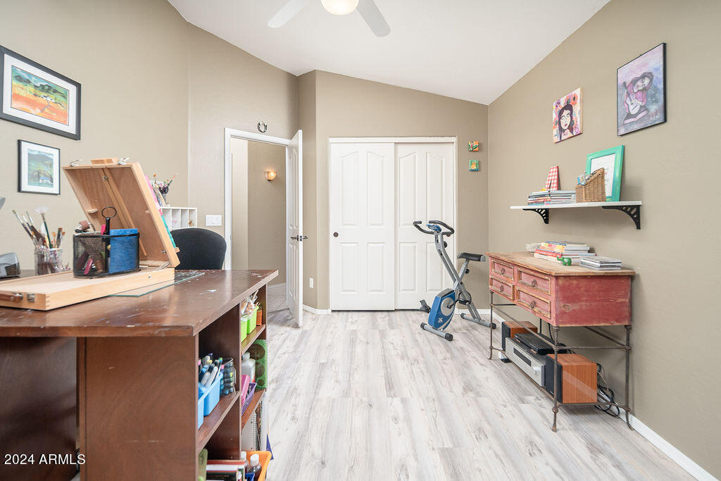10585 E STAR OF THE DESERT Drive