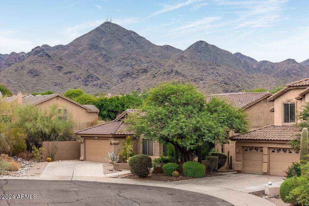 10585 E STAR OF THE DESERT Drive