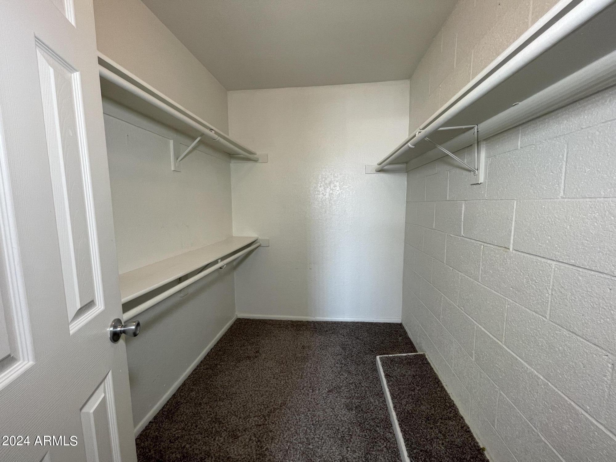 3810 N MARYVALE Parkway # 2069