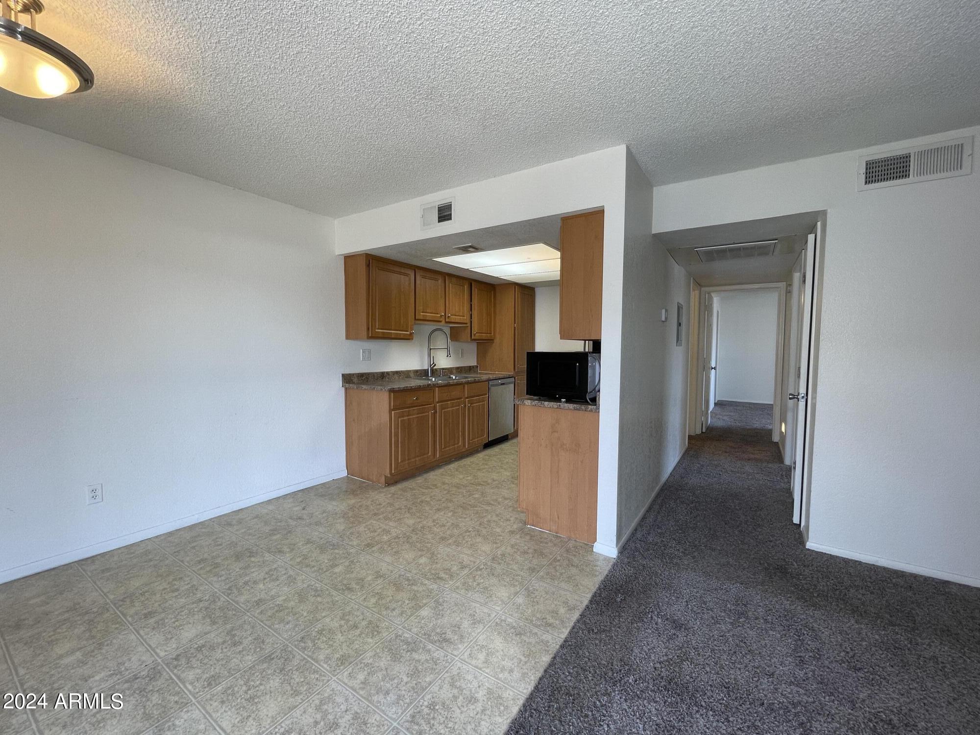 3810 N MARYVALE Parkway # 2069