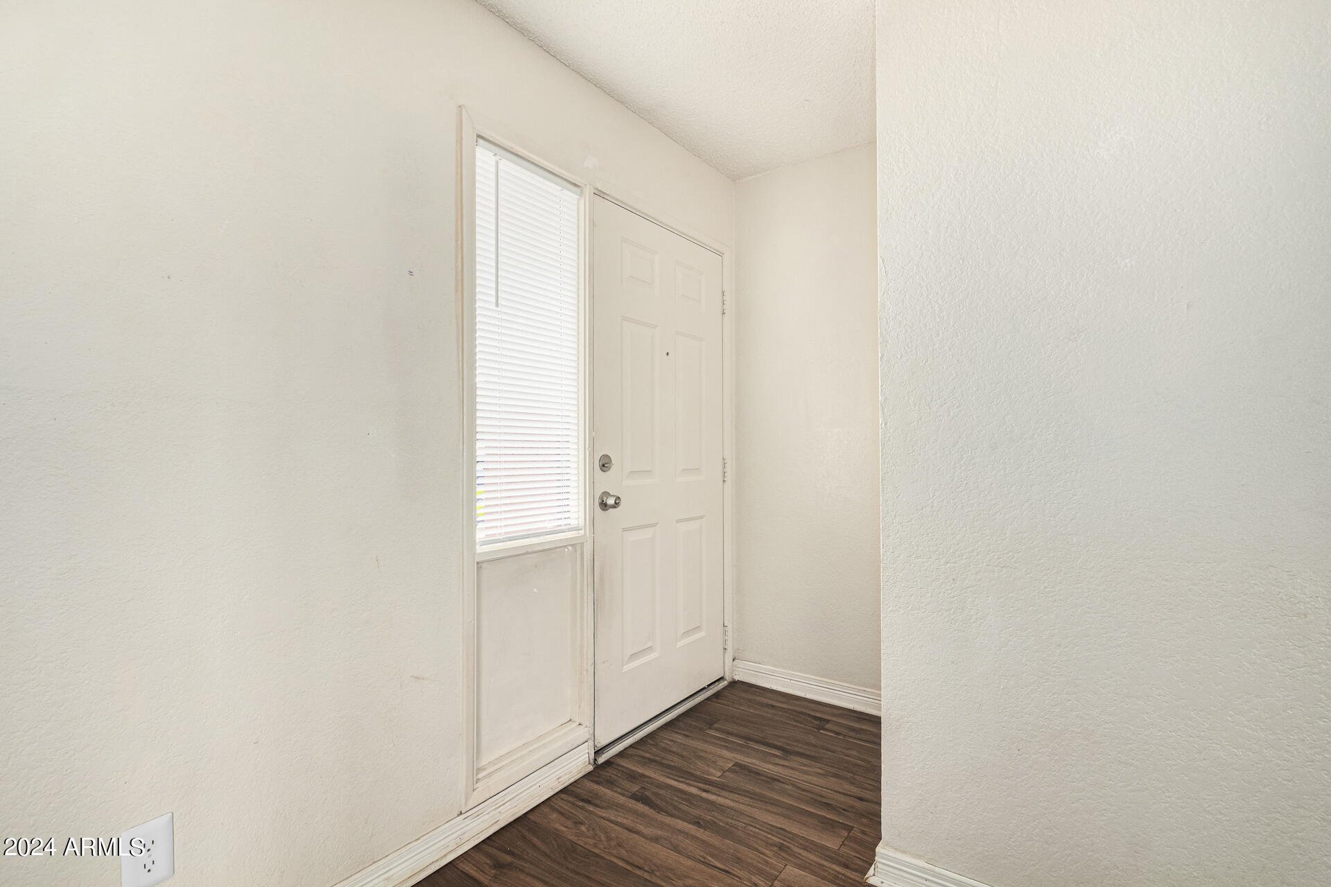 3810 N MARYVALE Parkway # 1056