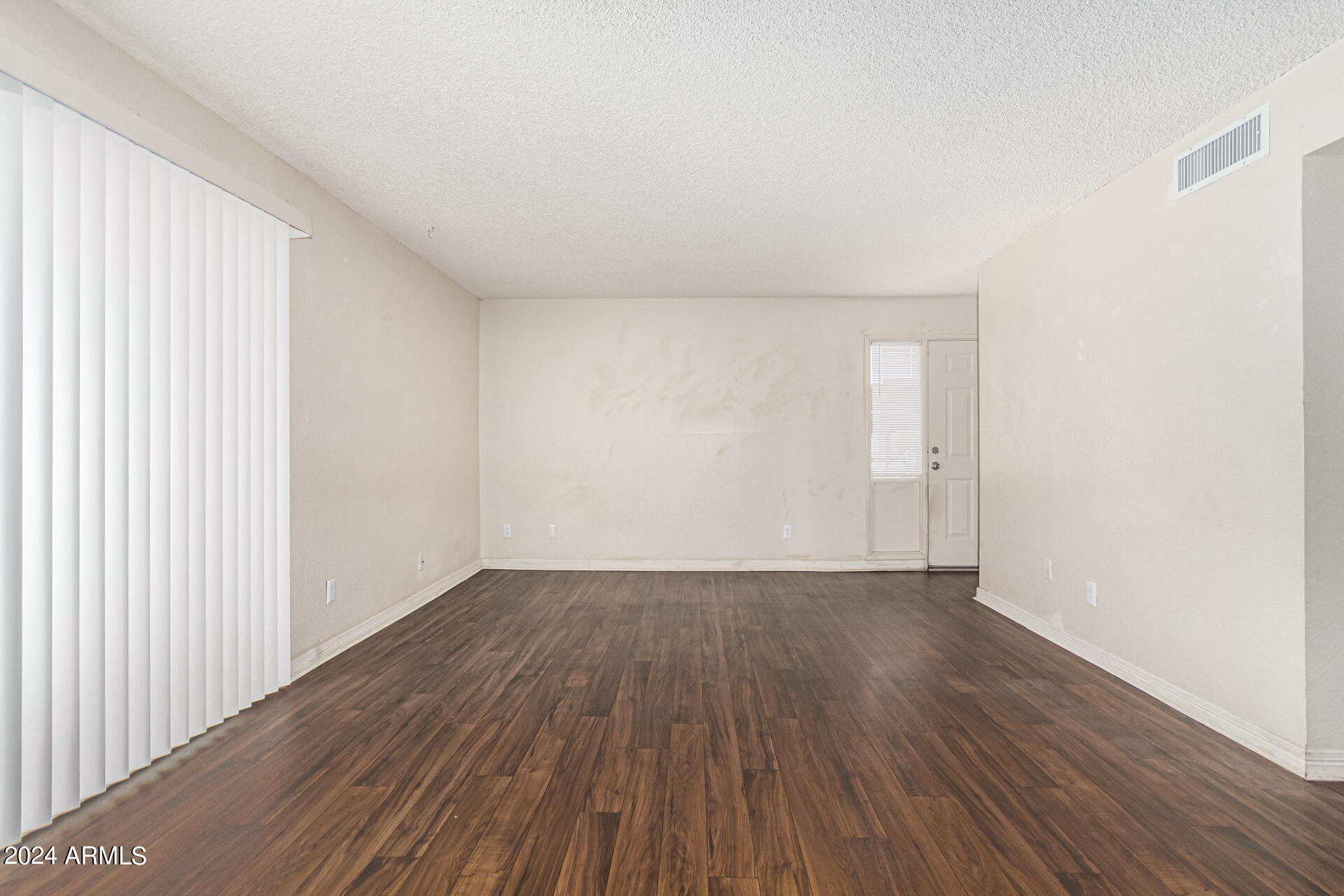 3810 N MARYVALE Parkway # 1056