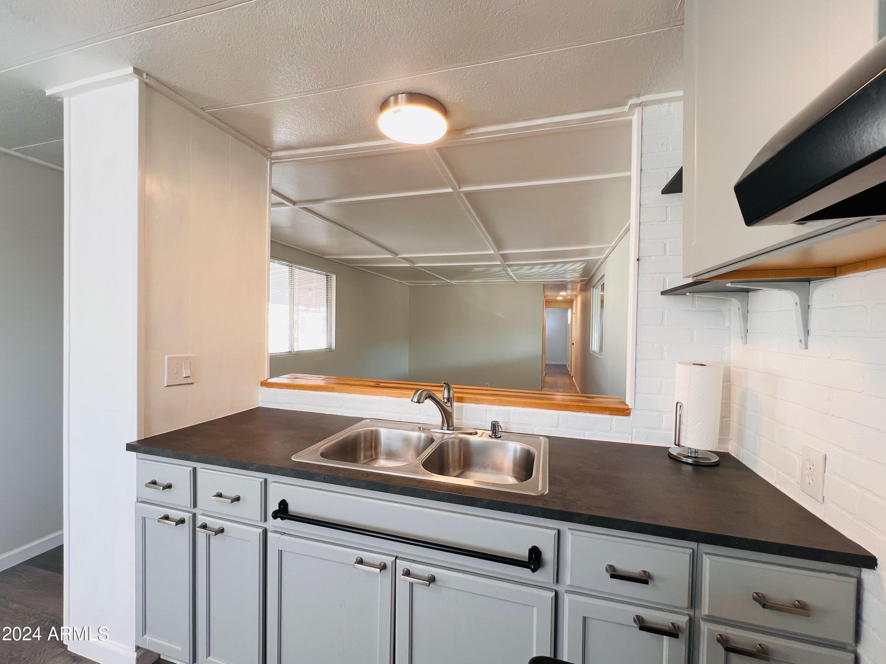 2340 E UNIVERSITY Drive # 107