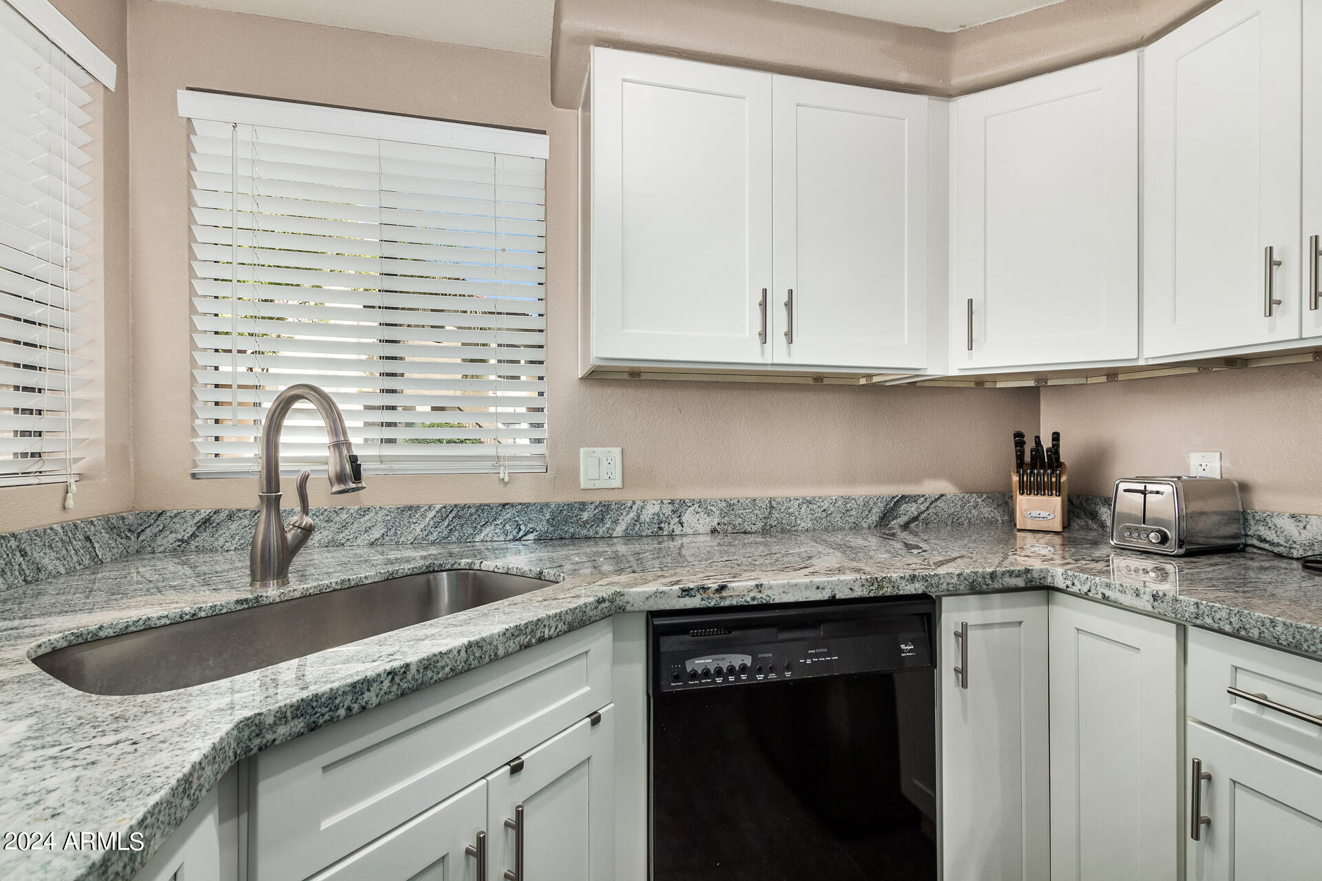 7008 E GOLD DUST Avenue # 112