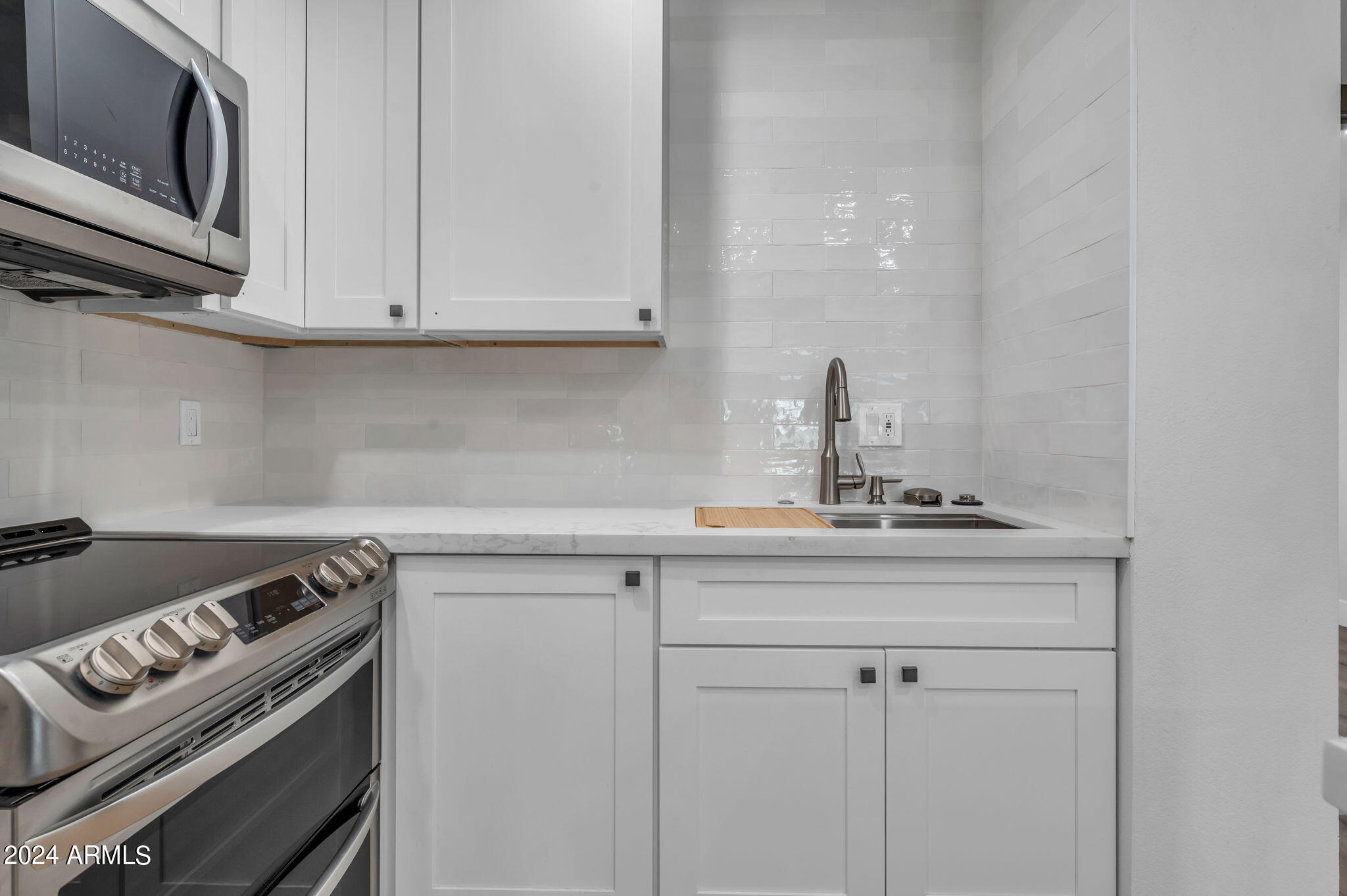 19820 N 13TH Avenue # 205