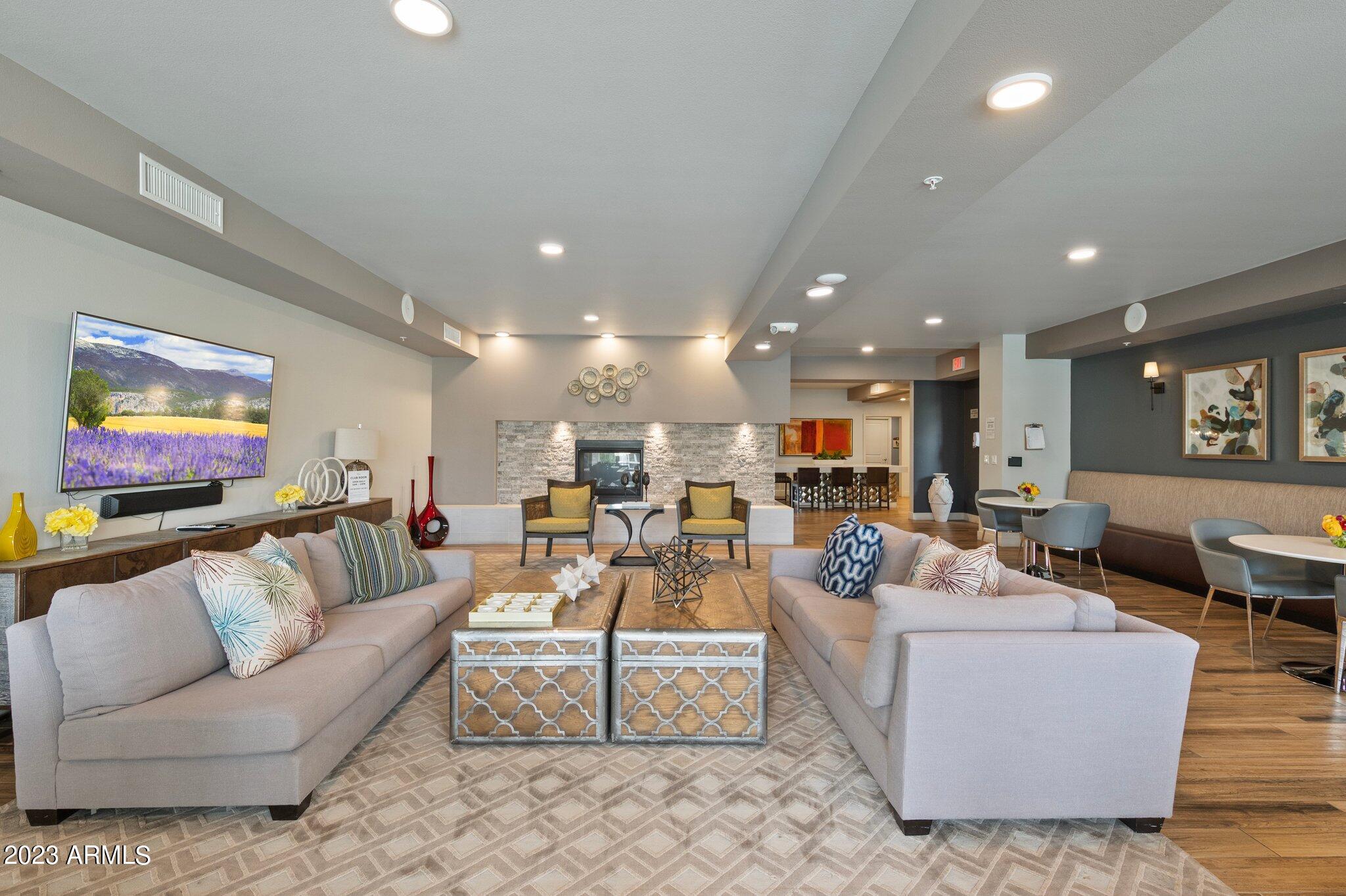 2511 W QUEEN CREEK Road # 238