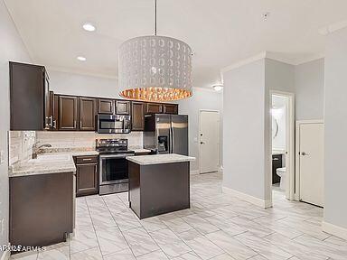 2150 E BELL Road # 1085