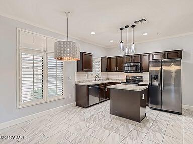 2150 E BELL Road # 1085