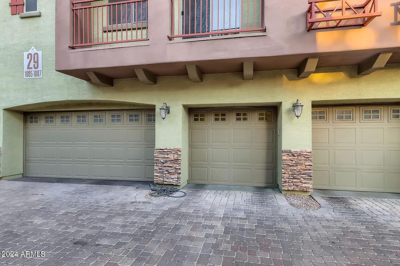 2150 E BELL Road # 1085