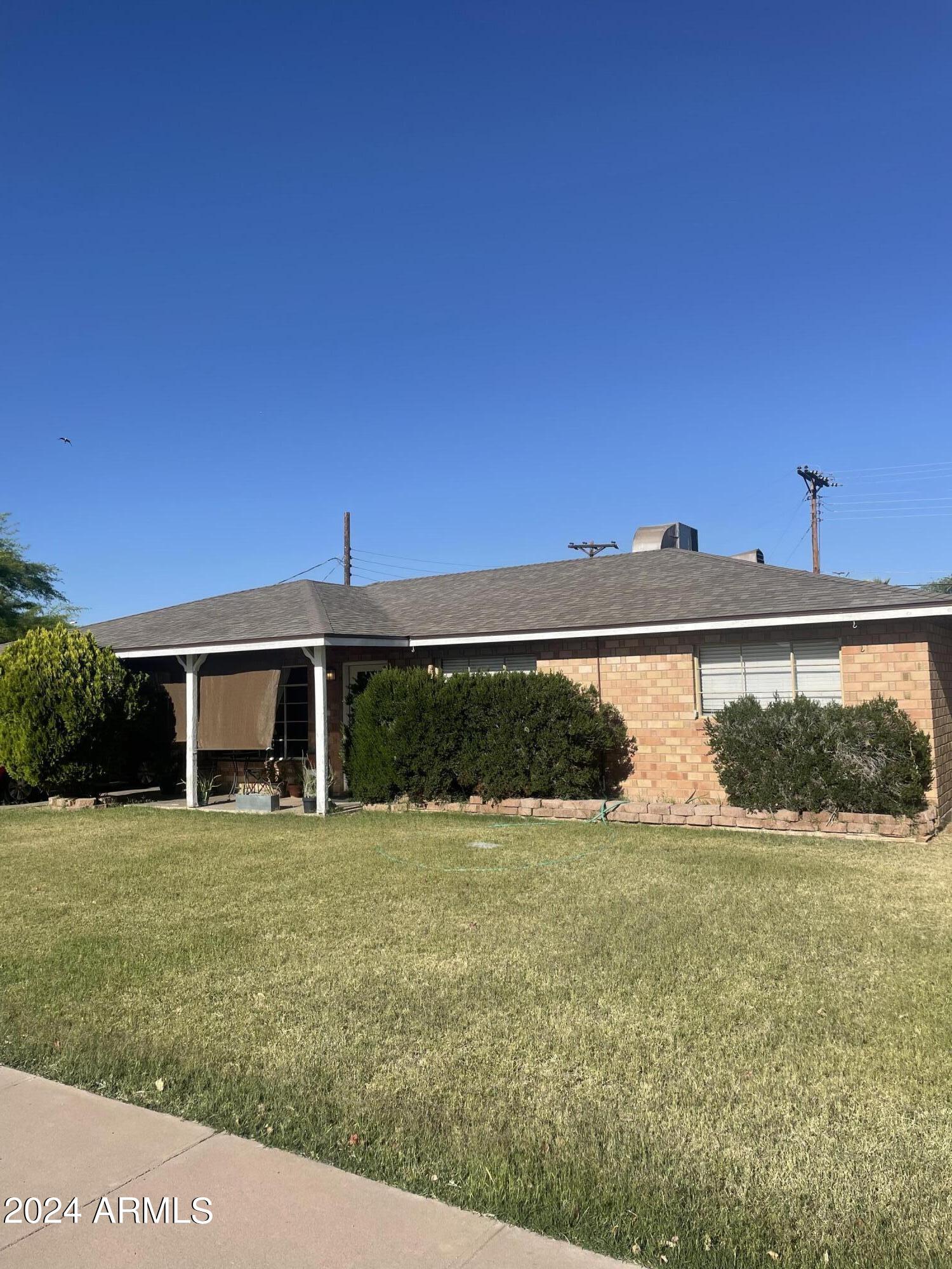 1909 N 74TH Street