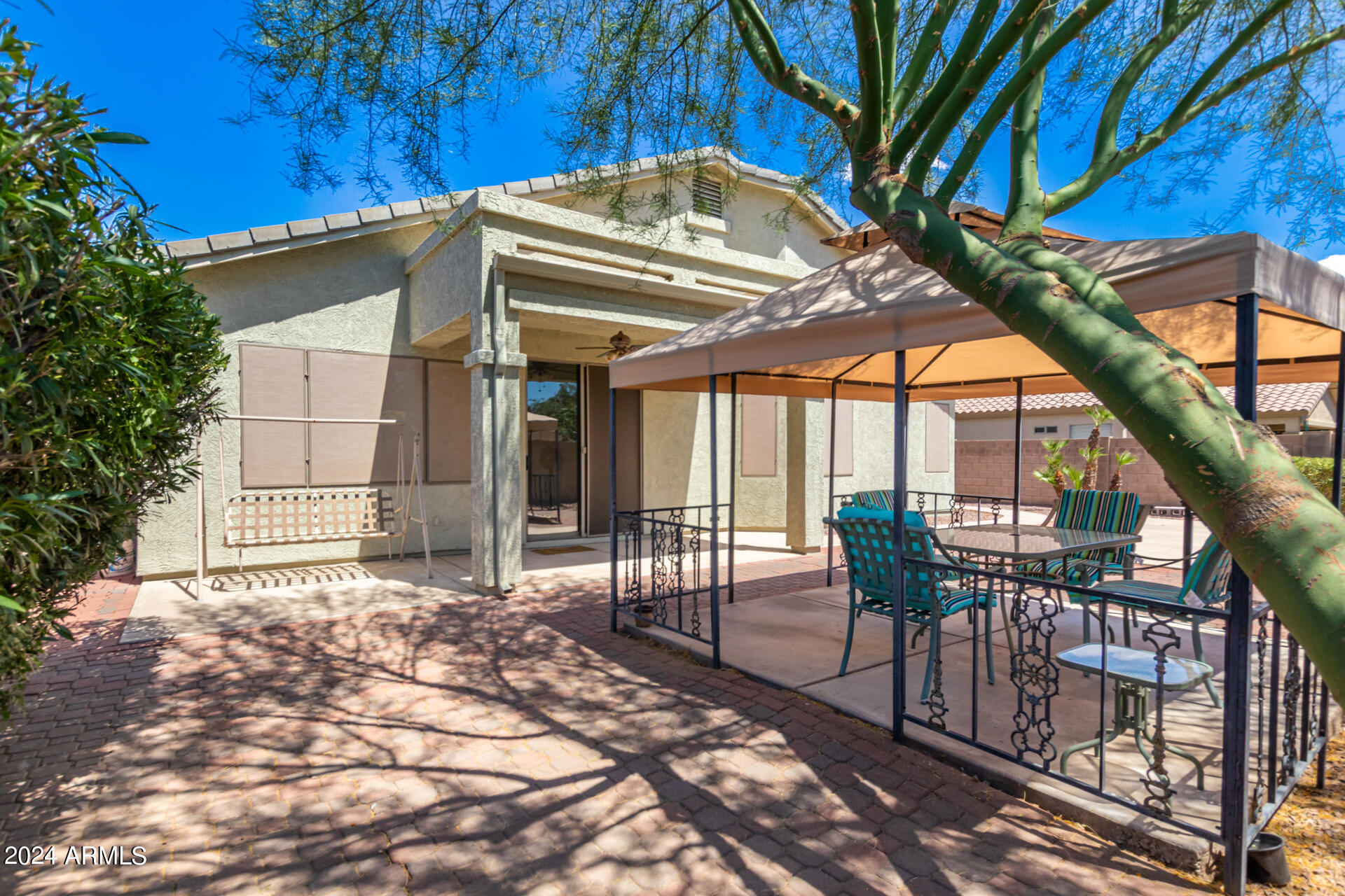 1024 N MOCCASIN Trail